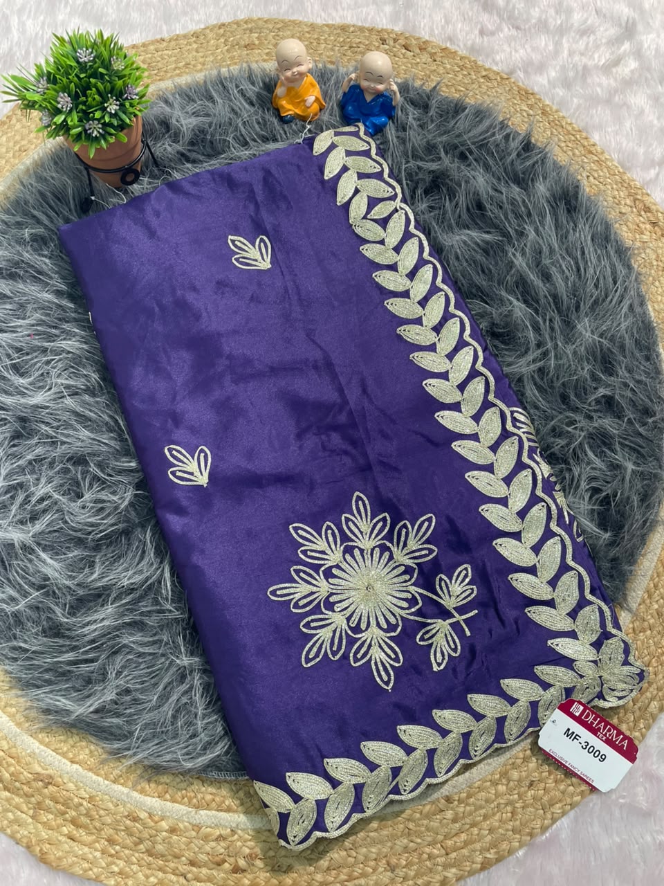 MF-3009 HO SILK FABRIC SAREE WITH CUTWORK WITH THREAD WORK WITH BLOUSE