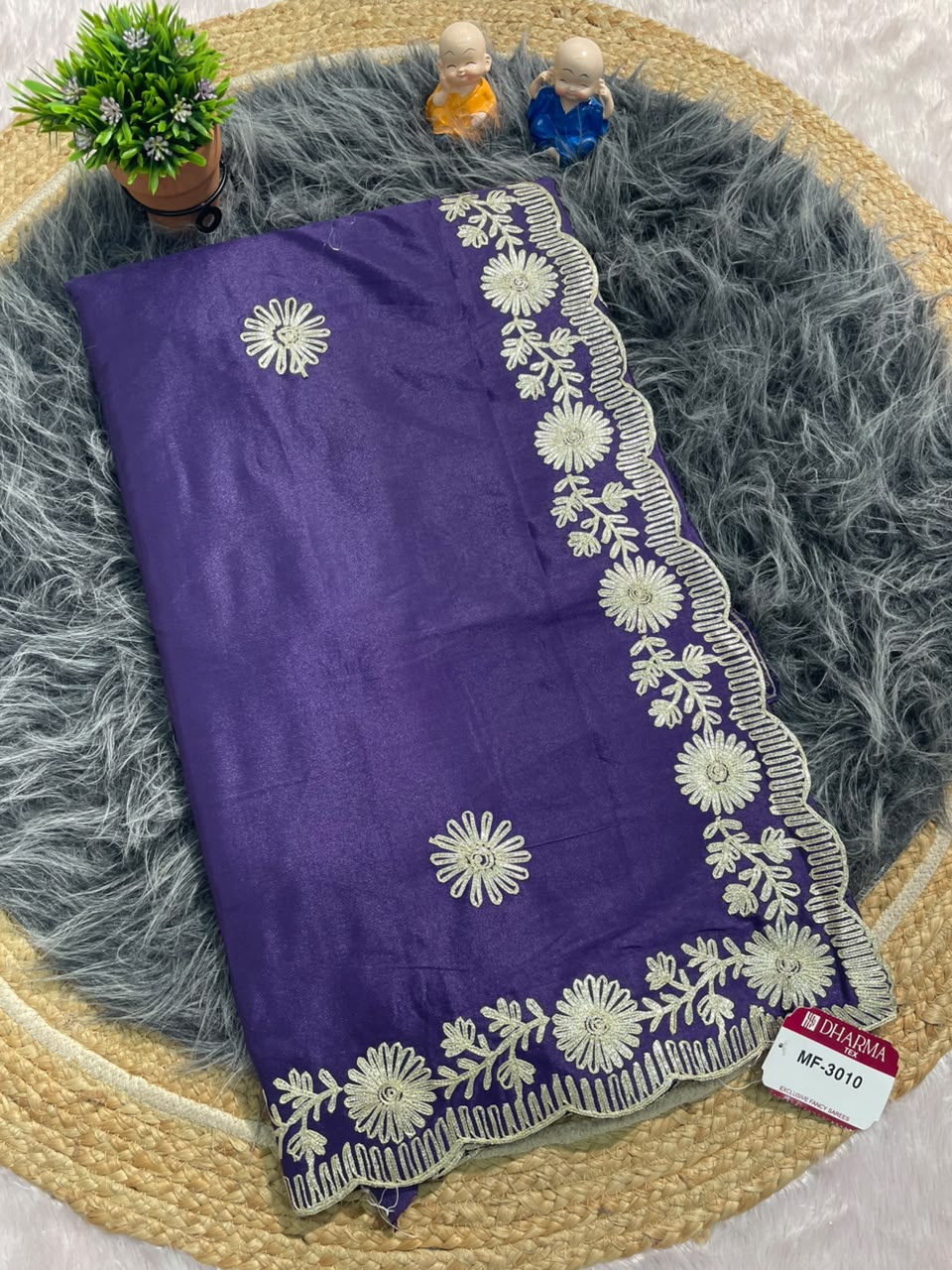 MF-3010 HO SILK FABRIC SAREE WITH THREAD WORK WITH CUTWORK WITH BEAUTIFUL FLORAL DESIGN ON BORDER WITH BLOUSE