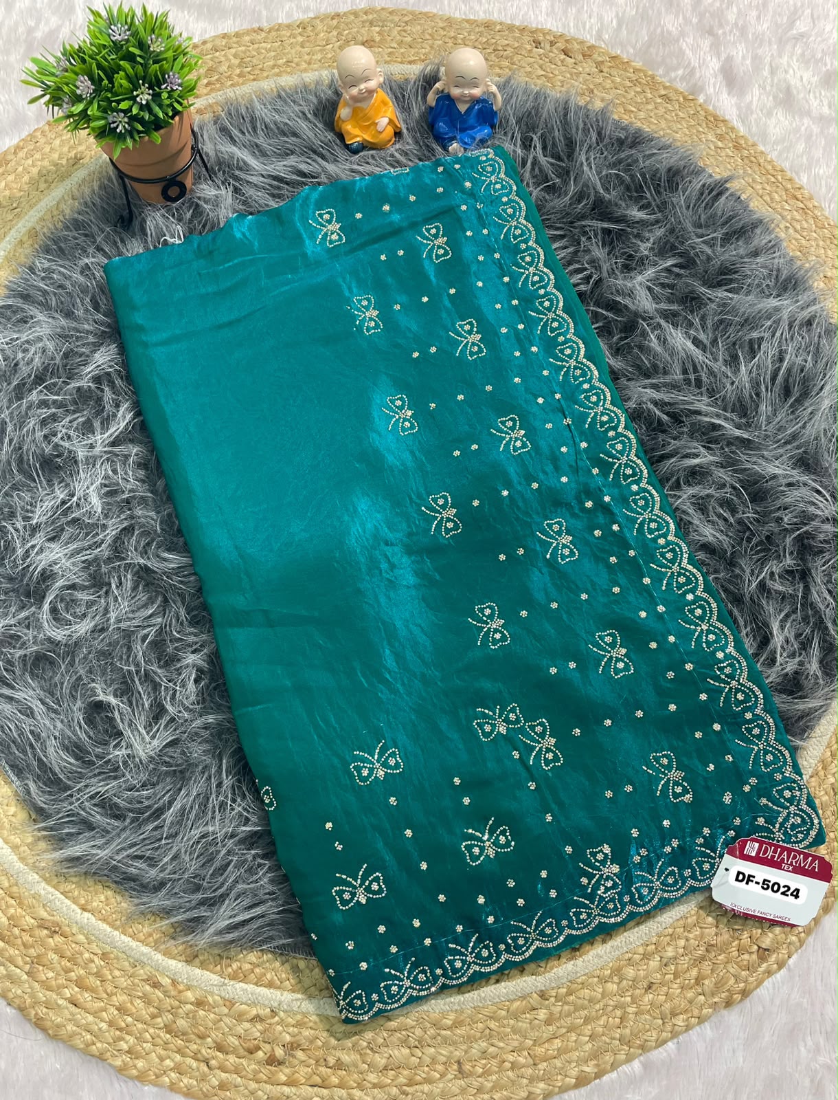 DF-5024 FENDI FABRIC SAREE WITH BEAUTIFUL DESIGN WITH HEAVY JARKAN WORK ALL OVER ON SAREE WITH BEAUTIFUL BUTTERLY DESIGN WITH BLOUSE
