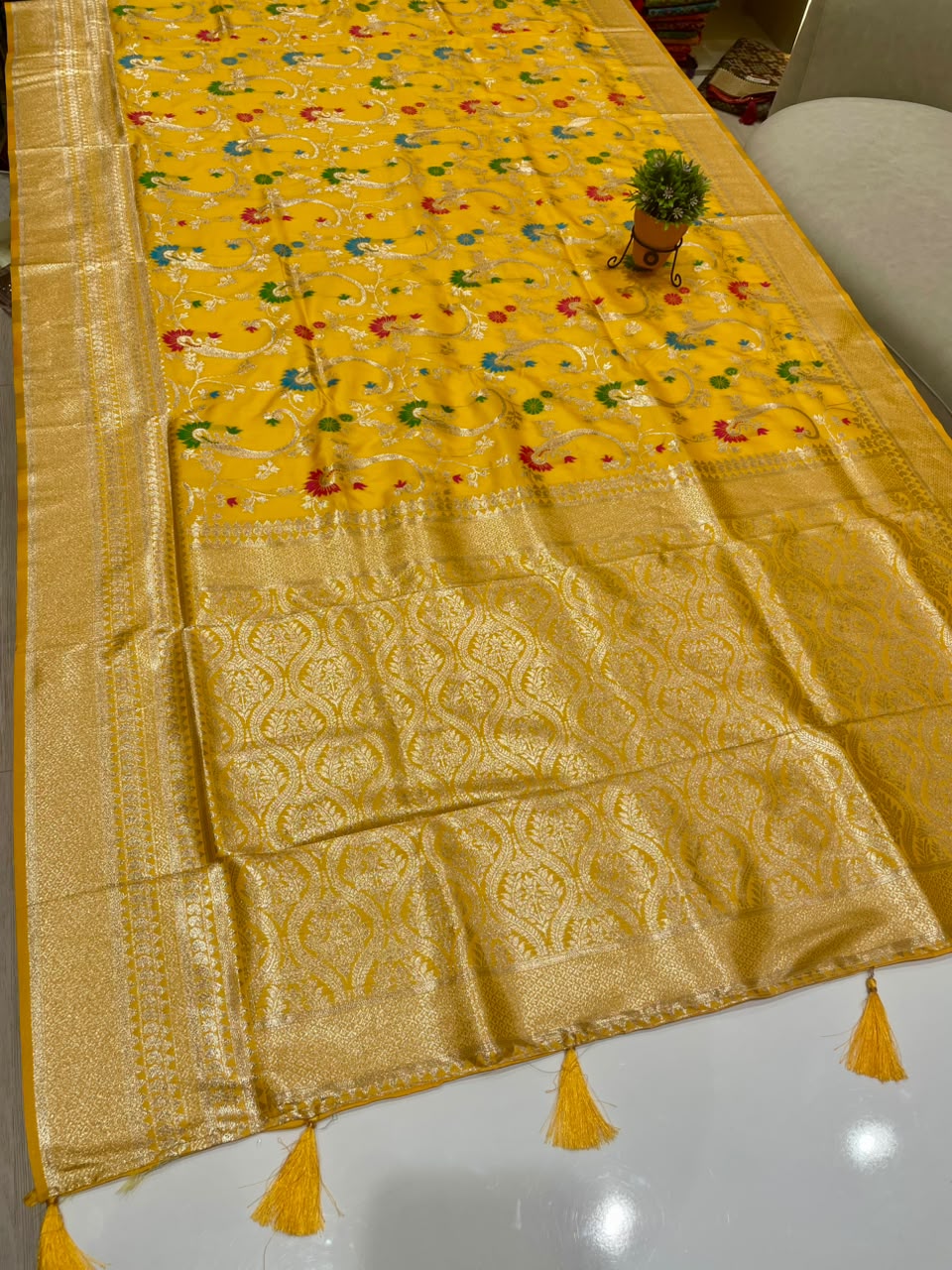 AJ-JASMINE SOFT SILK FABRIC SAREE WITH BEAUTIFUL RICH PALLU DESIGN WITH MEENAKARI WORK WITH TASSELS WITH BLOUSE