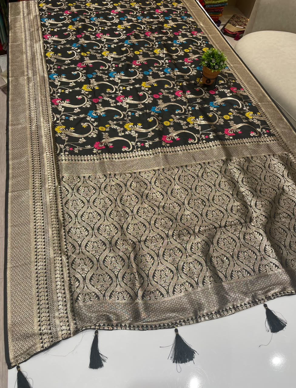 AJ-JASMINE SOFT SILK FABRIC SAREE WITH BEAUTIFUL RICH PALLU DESIGN WITH MEENAKARI WORK WITH TASSELS WITH BLOUSE