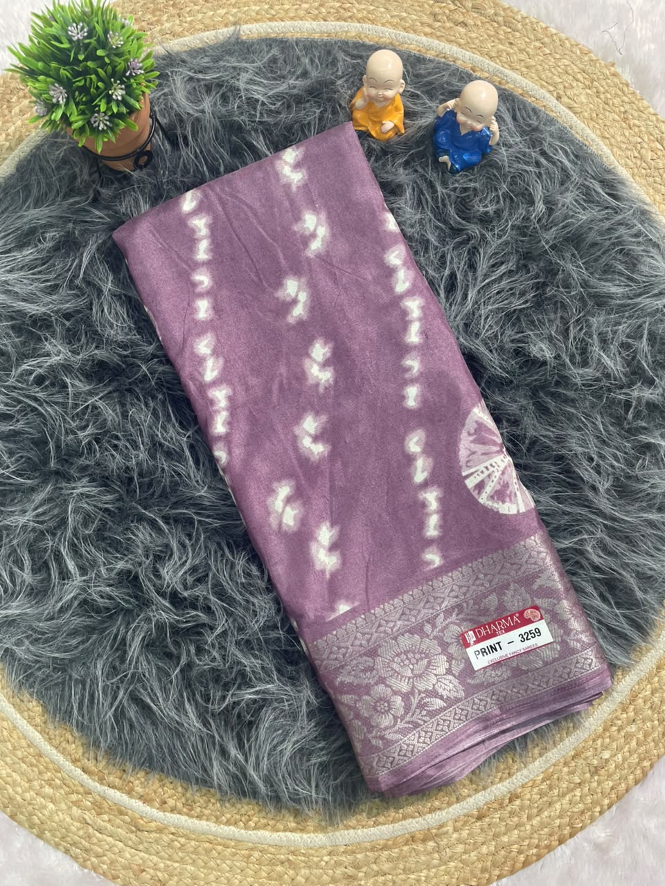 PRINT-3259 MARSHMALLOW FABRIC SAREE WITH  BEAUTIFUL PRINT ON PALLU AND SAREE WITH BLOUSE
