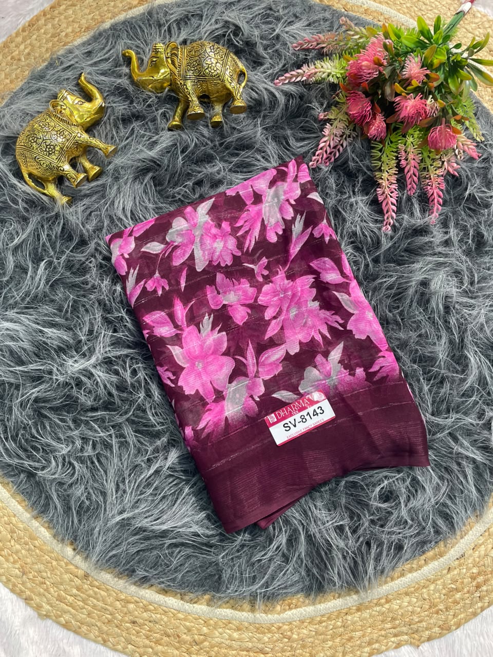 SV-8143 PATTERN FABRIC SAREE WITH BEAUTIFUL RICH PALLU WITH FLORAL PRINT ALL OVER ON SAREE WITH BLOUSE