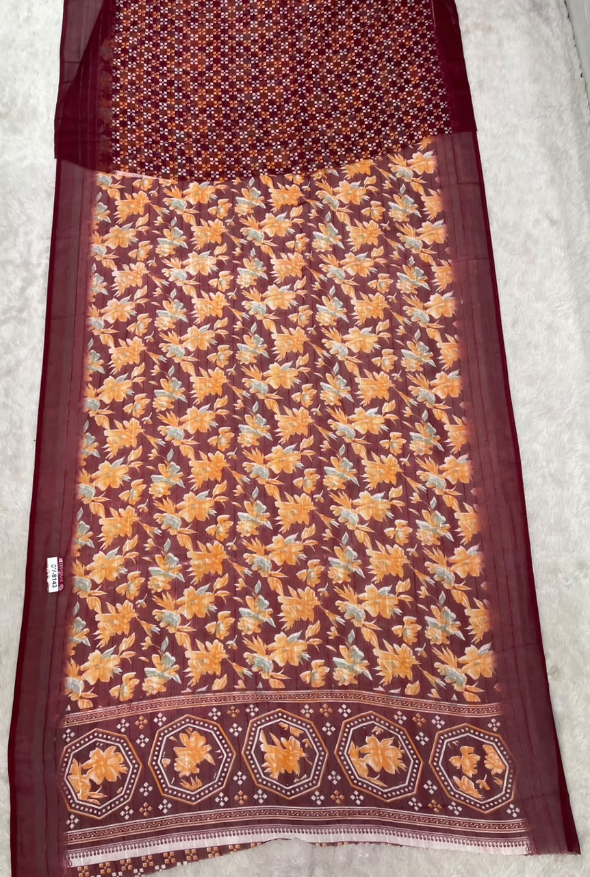 SV-8143 PATTERN FABRIC SAREE WITH BEAUTIFUL RICH PALLU WITH FLORAL PRINT ALL OVER ON SAREE WITH BLOUSE