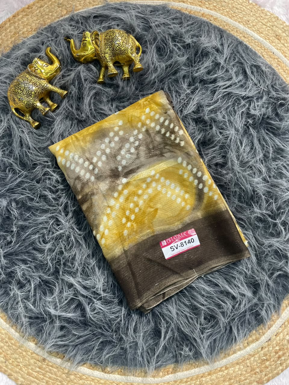 SV-8140 PATTERN FABRIC SAREE WITH RICH PALLU WITH BEAUTIFUL PRINT WITH BLOUSE