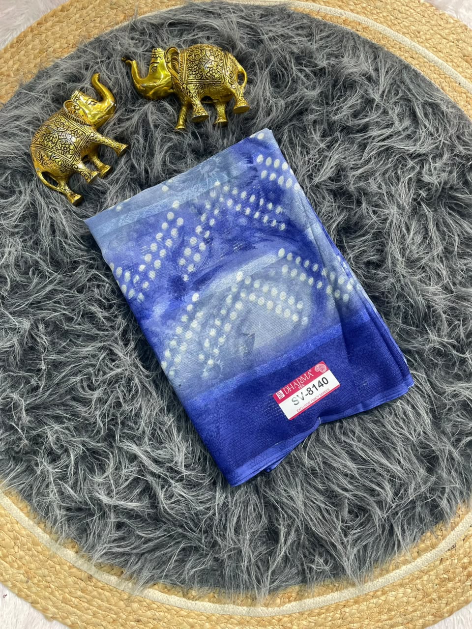 SV-8140 PATTERN FABRIC SAREE WITH RICH PALLU WITH BEAUTIFUL PRINT WITH BLOUSE