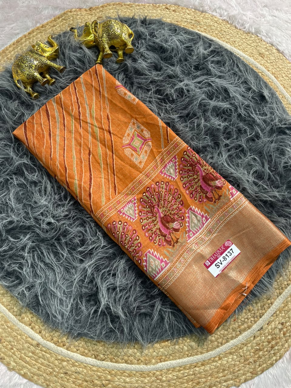 SV-8137 DOLA RIKO FABRIC SAREE WITH BEAUTIFUL PALLU DESIGN WITH JACUARD BORDER WITH BLOUSE