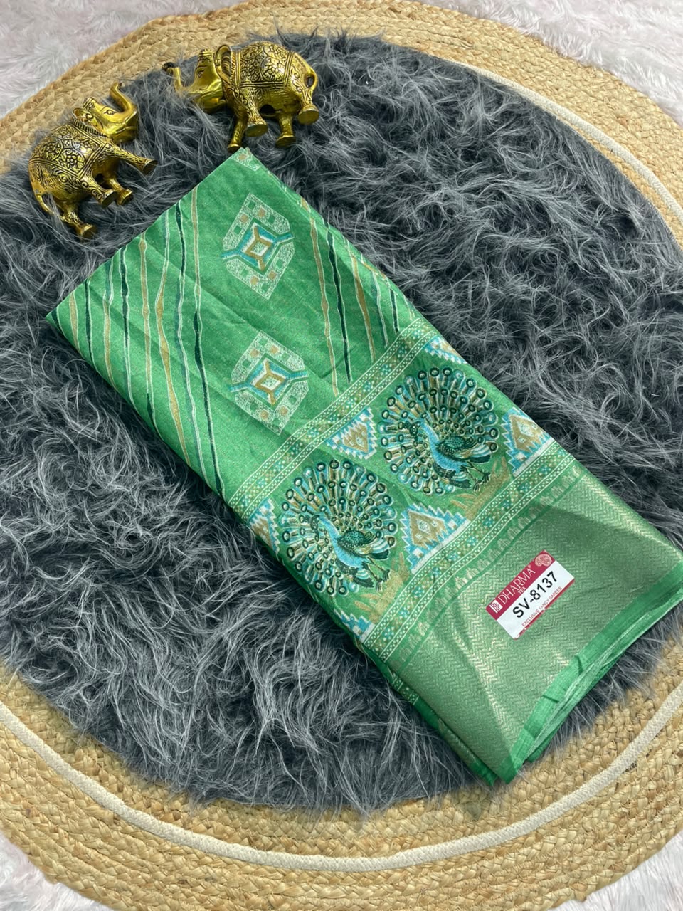 SV-8137 DOLA RIKO FABRIC SAREE WITH BEAUTIFUL PALLU DESIGN WITH JACUARD BORDER WITH BLOUSE