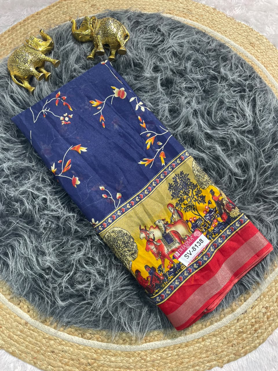 SV-8138 MAL COTTON FABRIC SAREE WITH BEAUTIFUL GRANF PALLU WITH AND BEAUTIFUL PRINT WITH BLOUSE