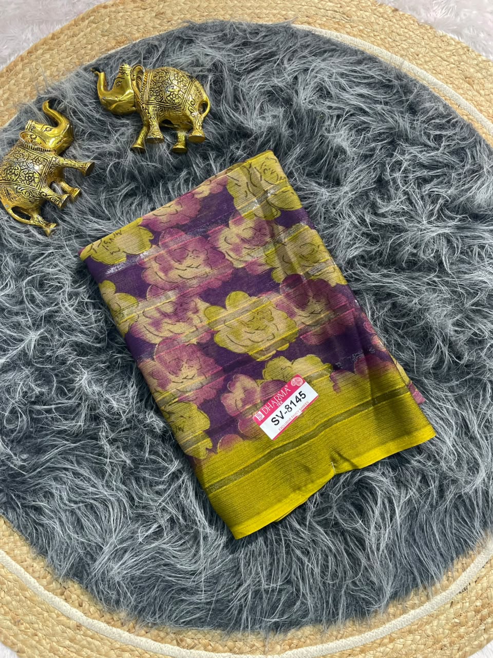 SV-8145 PATTERN FABRIC SAREE WITH RICH PALLU WITH BEAUTIFUL FLORAL DESIGN WITH ALL  OVER ON SAREE WITH BLOUSE