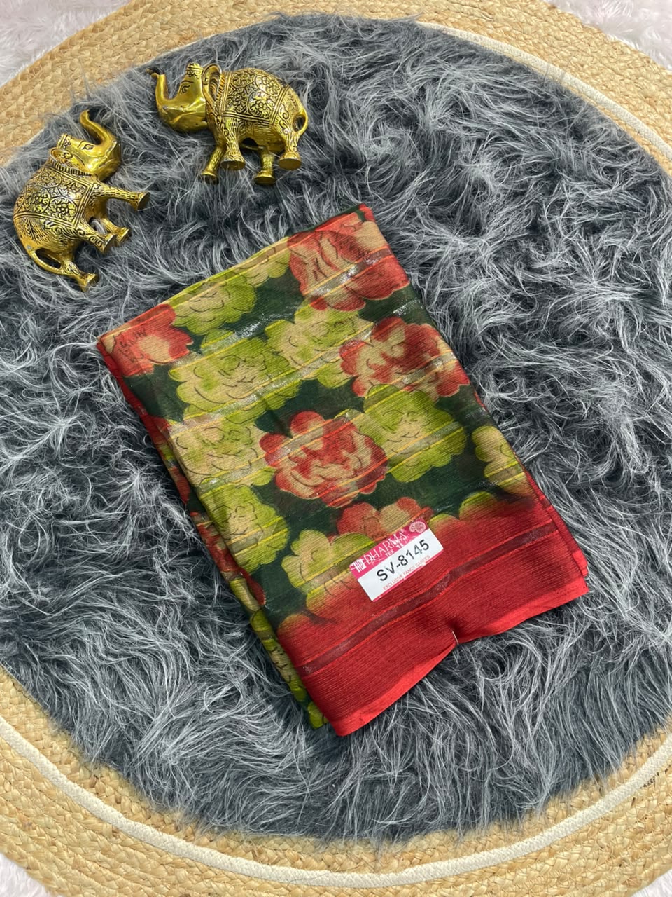 SV-8145 PATTERN FABRIC SAREE WITH RICH PALLU WITH BEAUTIFUL FLORAL DESIGN WITH ALL  OVER ON SAREE WITH BLOUSE