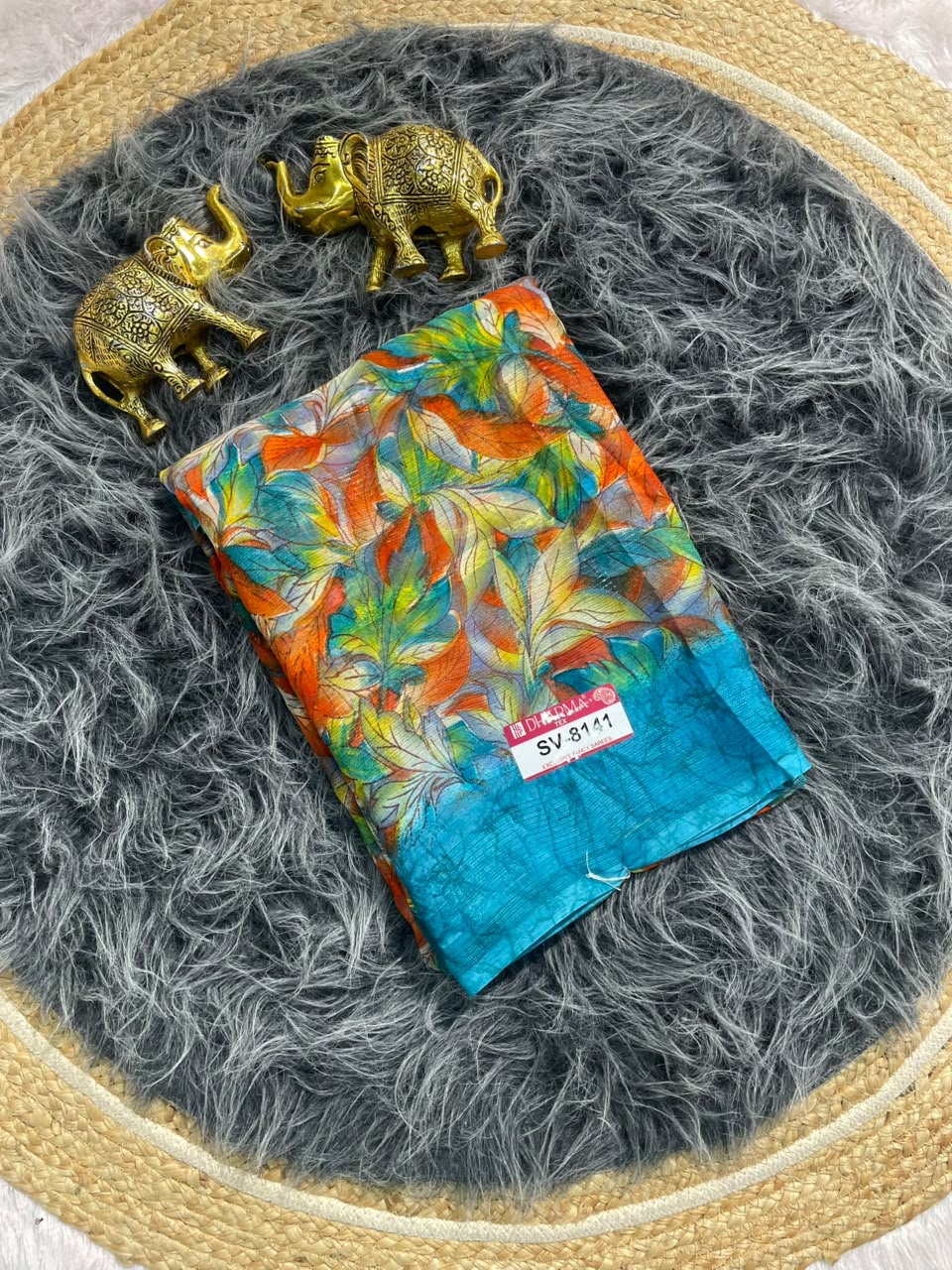 SV-8141 PATTERN FABRIC SAREE WITH BEAUTIFUL FLORAL PRINT ALL OVER IN SAREE WITH  BLOUSE