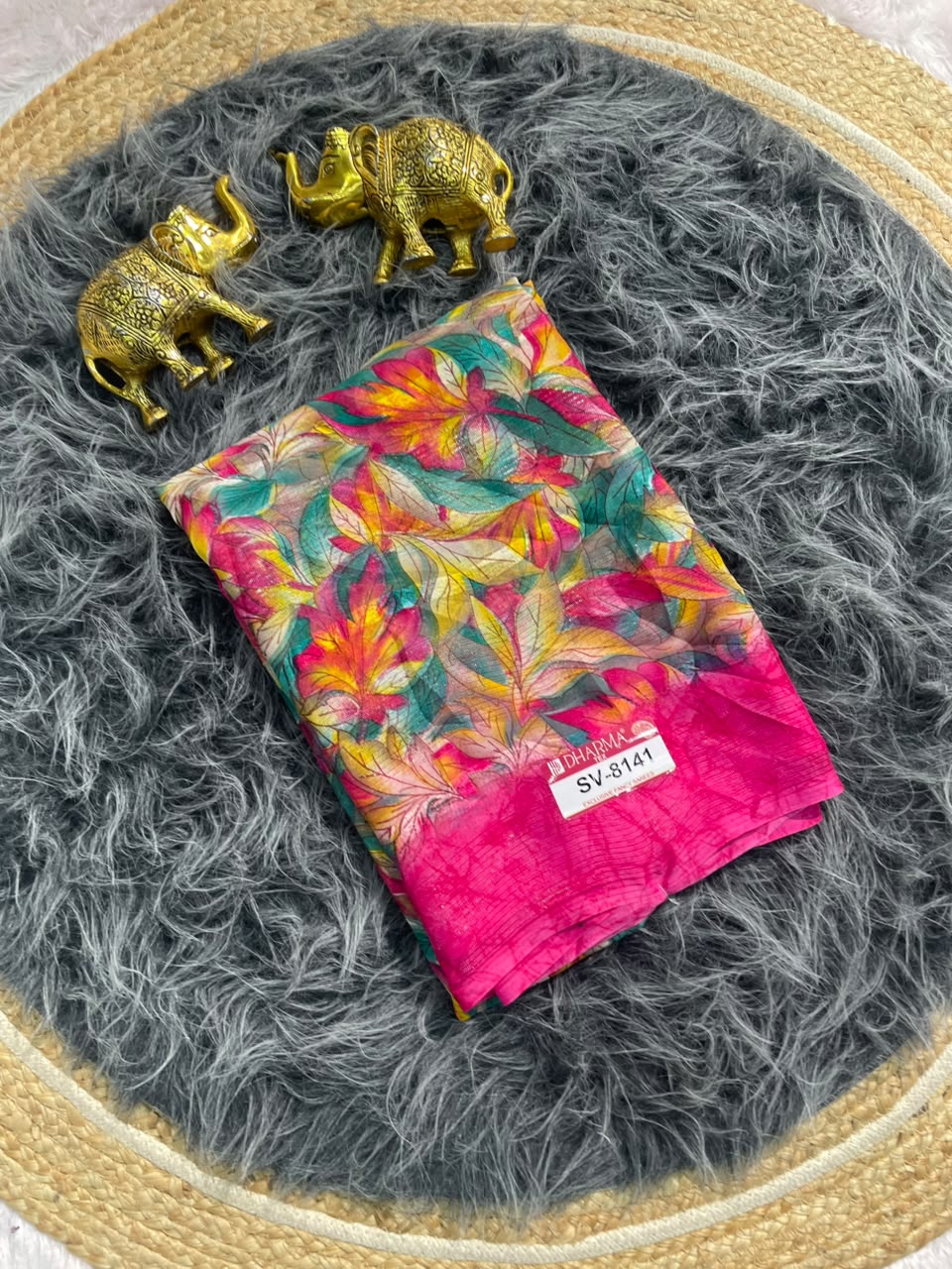 SV-8141 PATTERN FABRIC SAREE WITH BEAUTIFUL FLORAL PRINT ALL OVER IN SAREE WITH  BLOUSE