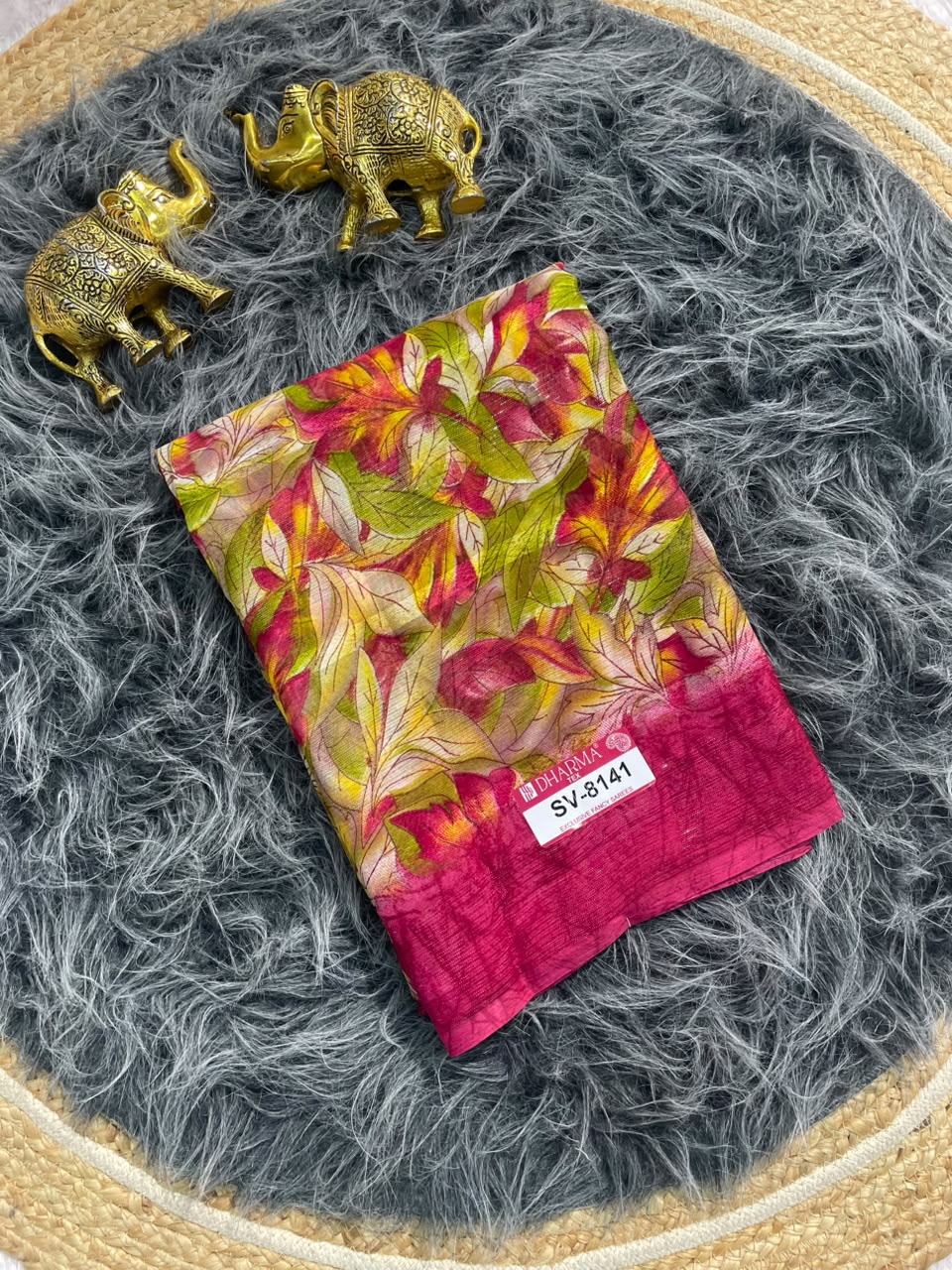 SV-8141 PATTERN FABRIC SAREE WITH BEAUTIFUL FLORAL PRINT ALL OVER IN SAREE WITH  BLOUSE