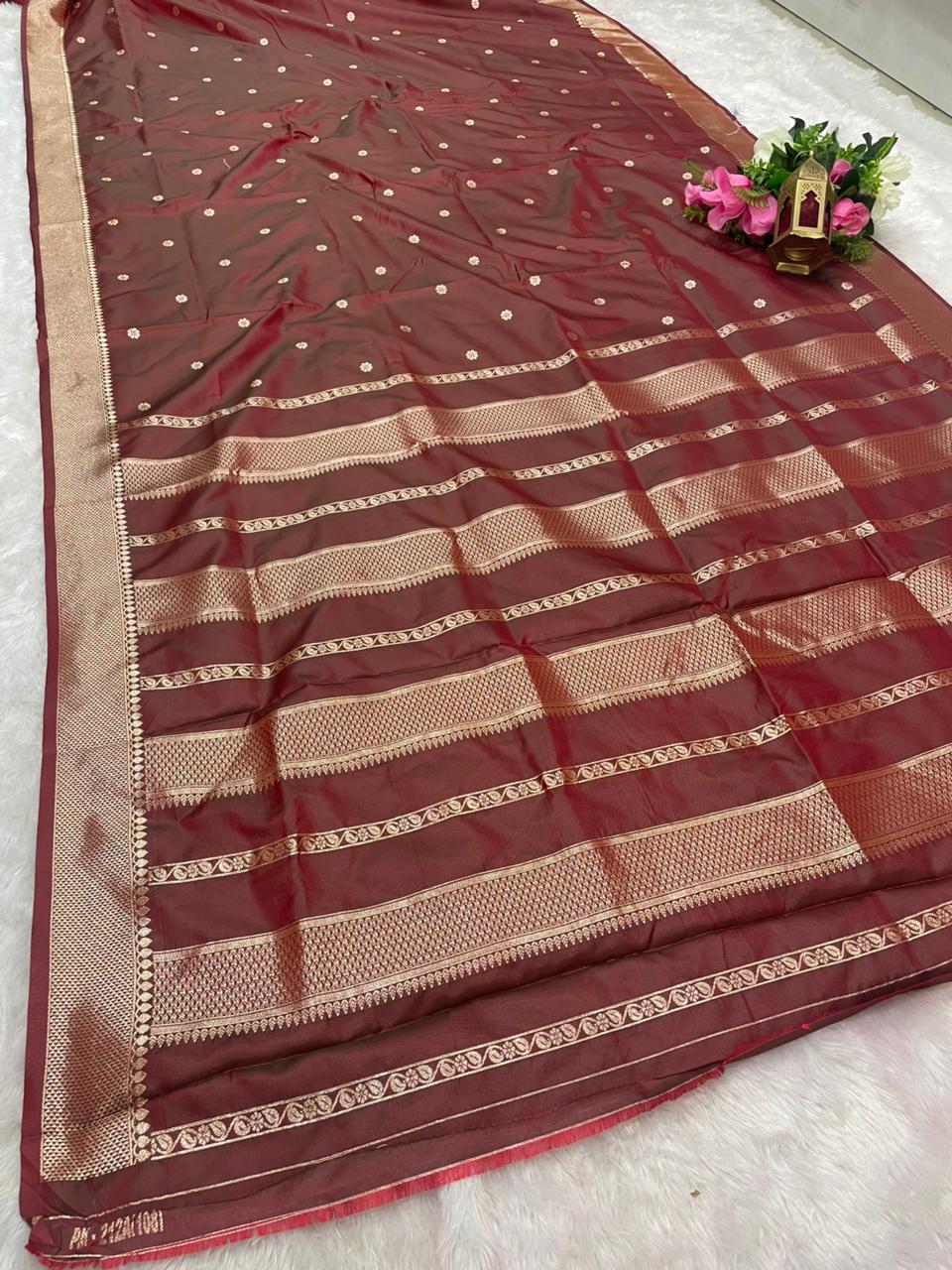 AJ-GREEN PARK PREMIUM SOFT SILK SAREE WITH RICH SILVER ZARI WEAVING WITH BUTTI ESIGN AND BEAUTIFUL PALLU DESIGN WITH BEAUTIFUL BLOUSE