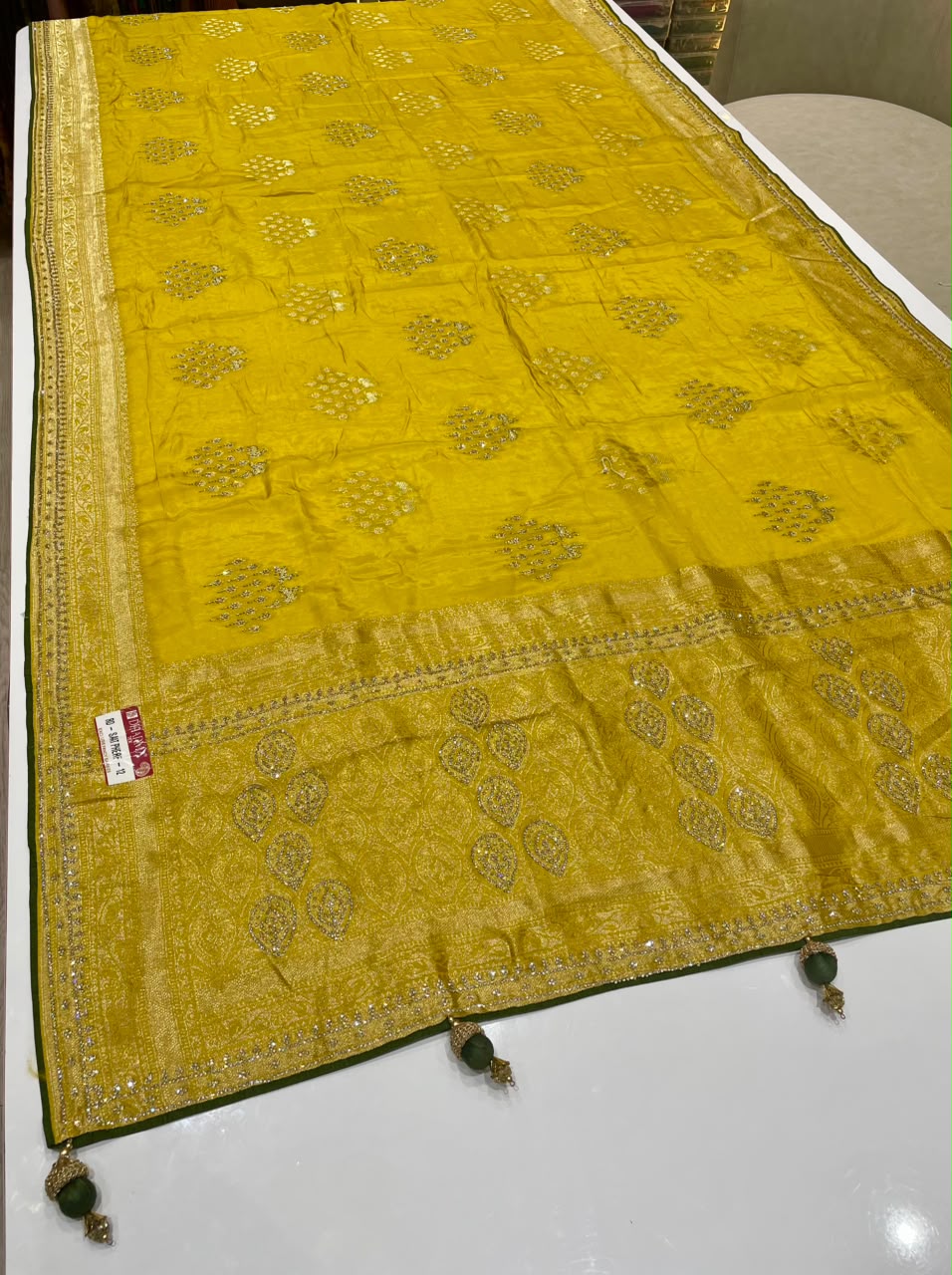 RD-SAAT PHERE-12 VISCOS SILK FABRIC SAREEW WITH BEAUTIFUL RICH PALLU DESIGN WITH PIPING AND LATKAN WITH CONTRAST BLOUSE