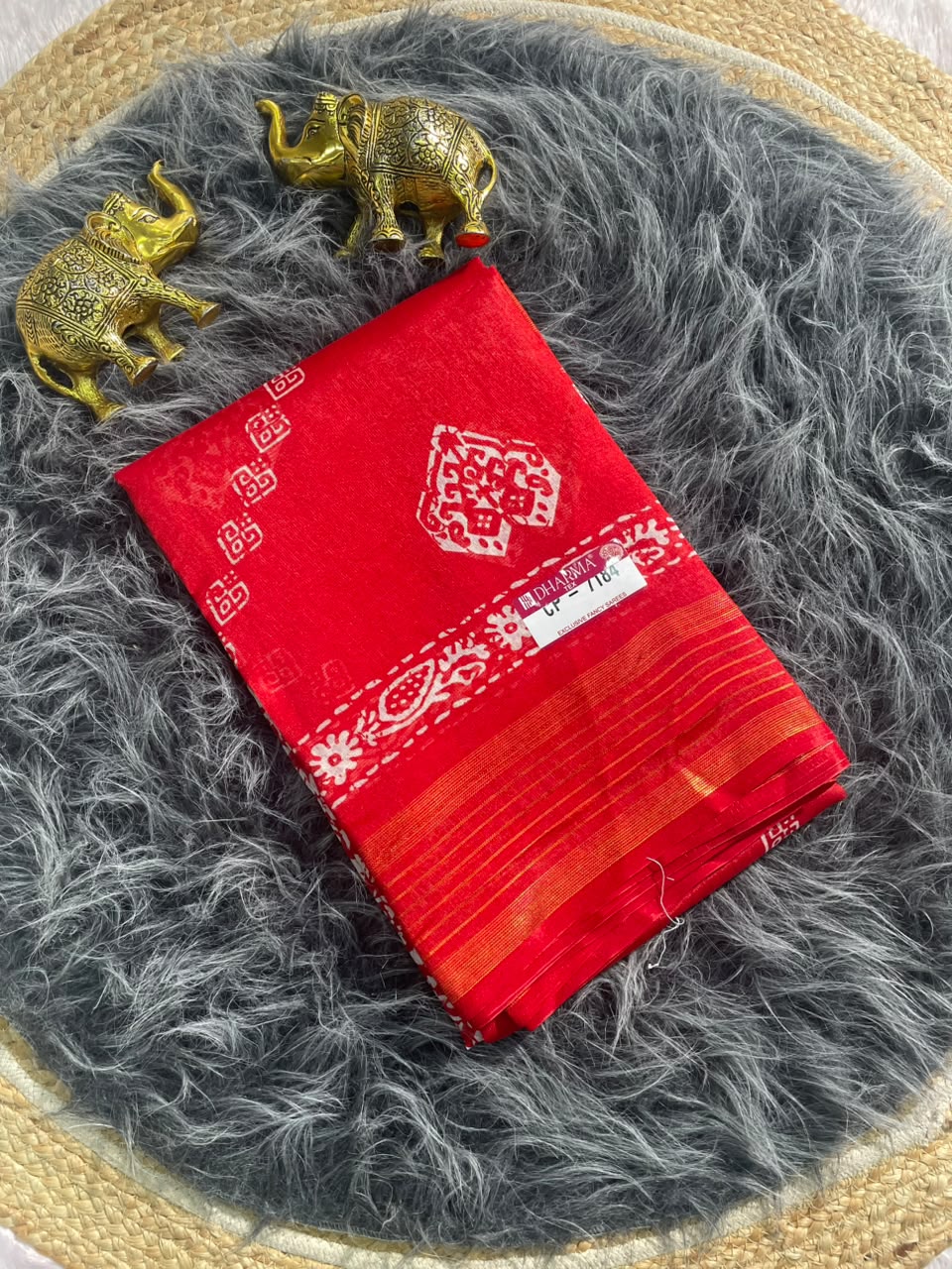 CP-7184 ZOMATO ZARI FABRIC SAREE WITH RICH PALLU DESIGN WITH BEAUTIFUL PRINT WITH BLOUSE