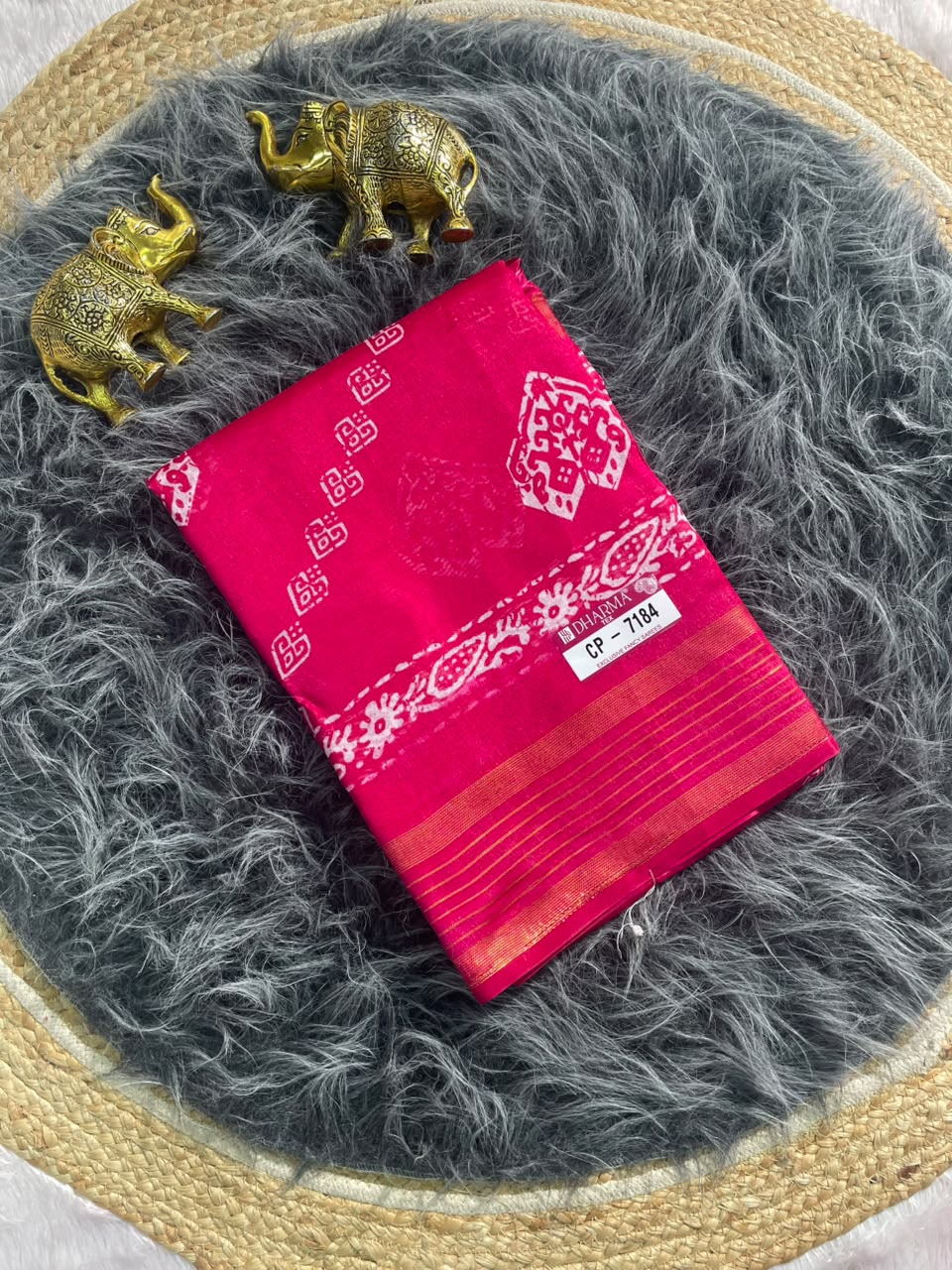 CP-7184 ZOMATO ZARI FABRIC SAREE WITH RICH PALLU DESIGN WITH BEAUTIFUL PRINT WITH BLOUSE