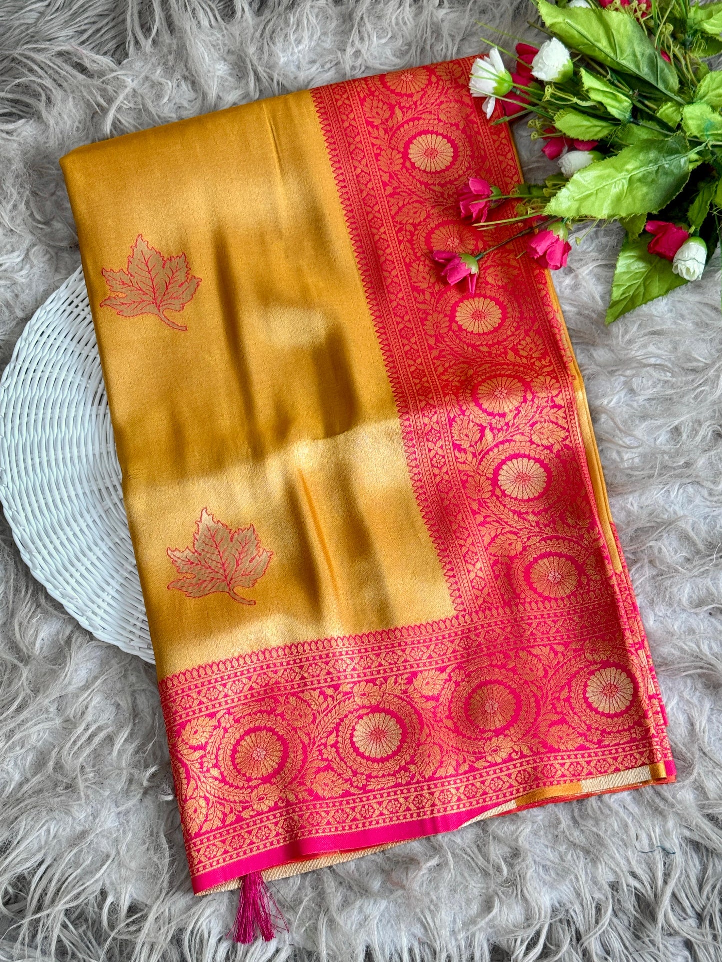 SA-5111 TISSUE SILK FABRIC SAREE WITH RICH JACQUARD ZARI WEAVING PALLU WITH  HEAVY CONTRAST ZARI WOVEN BORDER WITH LEGANT GOLD ZARI LEAF BUTTI WEAVING