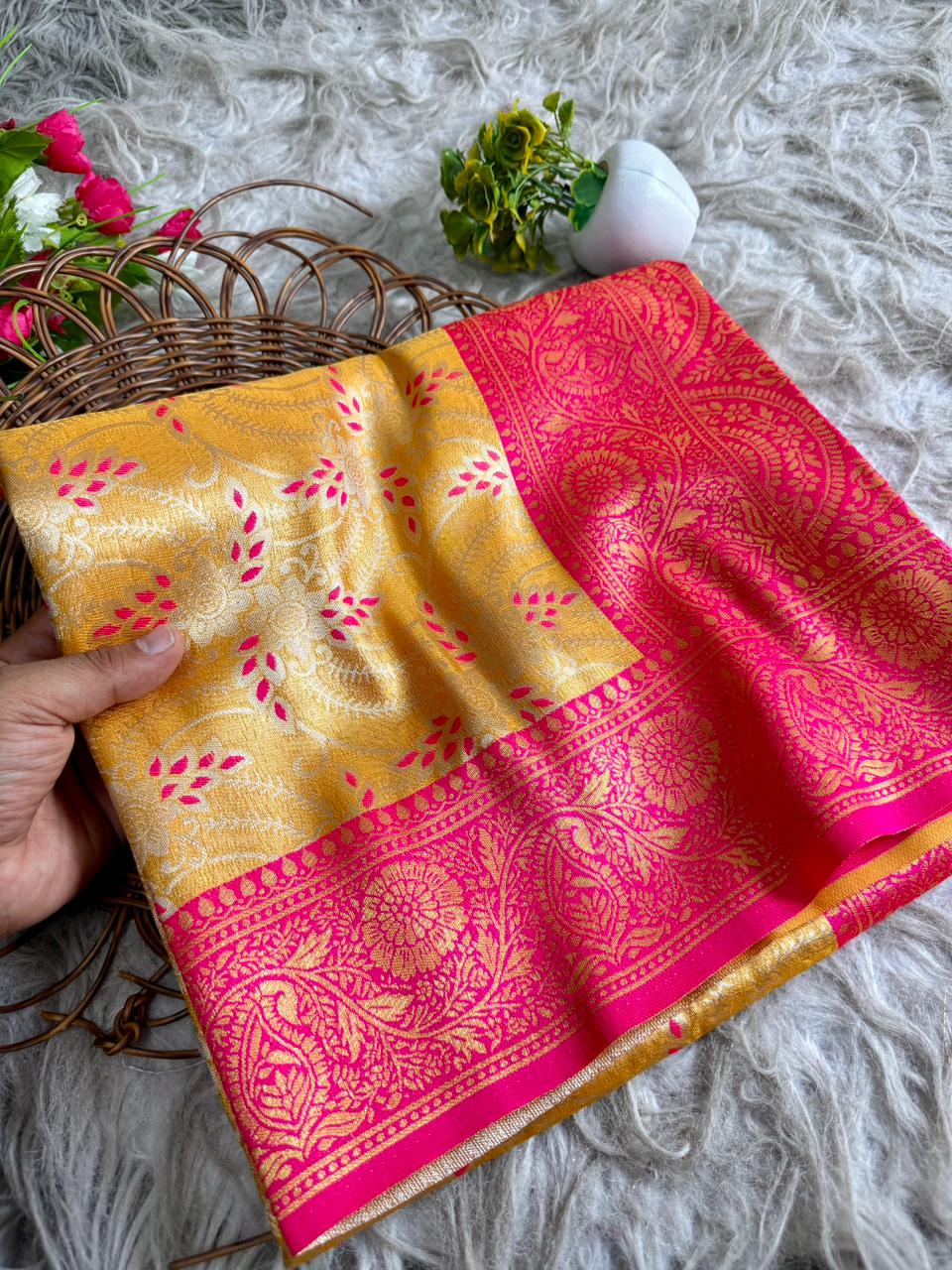 SA-5113 TISSUE SILK FABRIC SAREE WITH RICH FLORAL GOLD ZARI WEAVING AND RICH JACQUARD ZARI WEAVING PALLU WITH HEAVY CONTRAST ZARI WOVEN BORDER