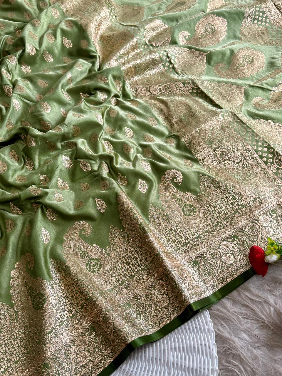 SA-5115 SATIN SILK FABRIC SAREE WITH RICH JACQUARD ZARI WEAVING PALLU AND HEAVY TRADITIONAL ZARI WOVEN BORDER.WITH NLOUSE