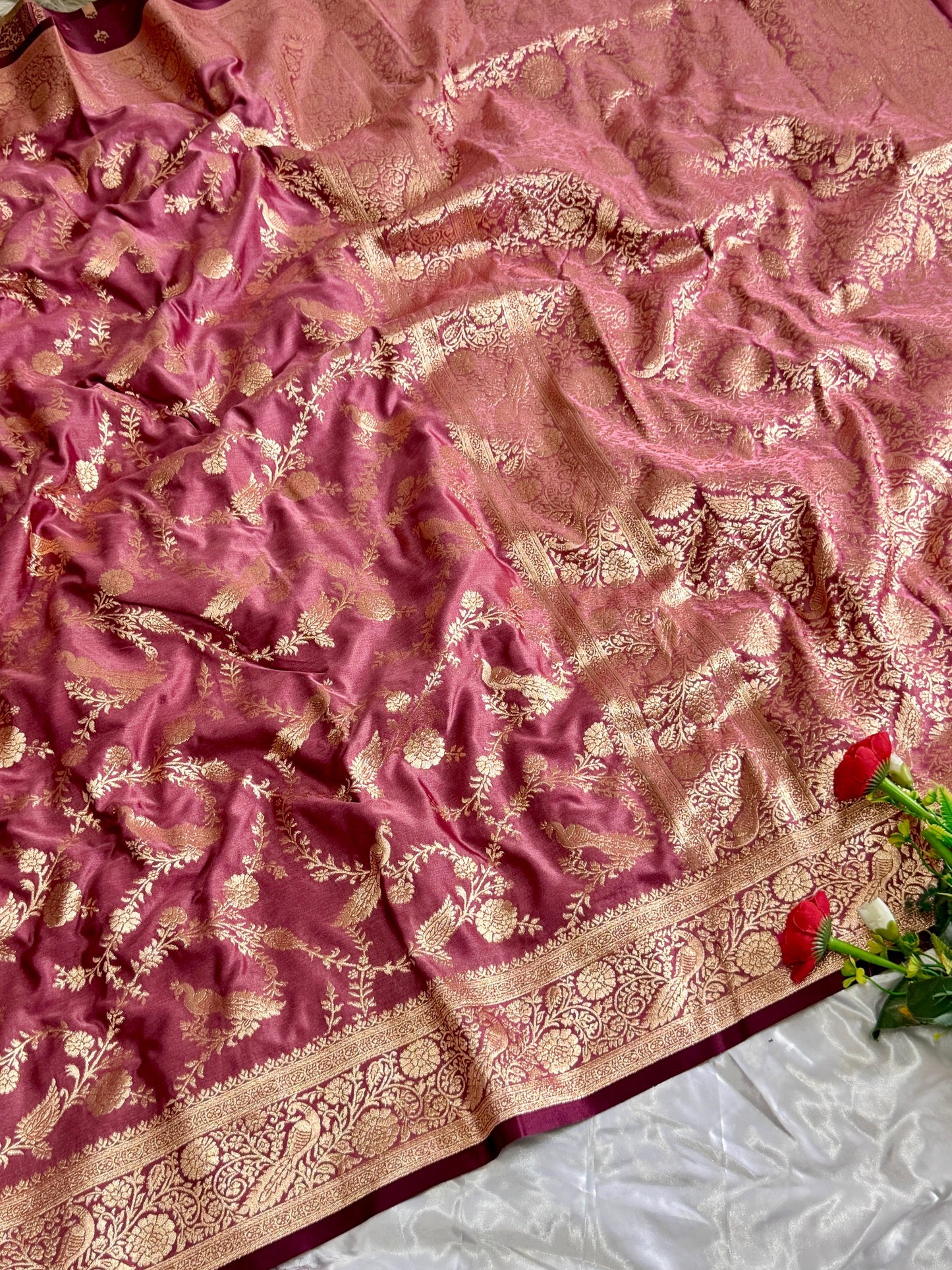 SA-5116 SOFT SILK FABRIC SAREE WITH HEAVY JHAL WORK DESIGN WITH HEAVY RICH ZARI WOVEN DESIGNER BORDER AND ALL-OVER GOLDEN ZARI FLORAL & PEACOCK DESIGN WITH BLOUSE