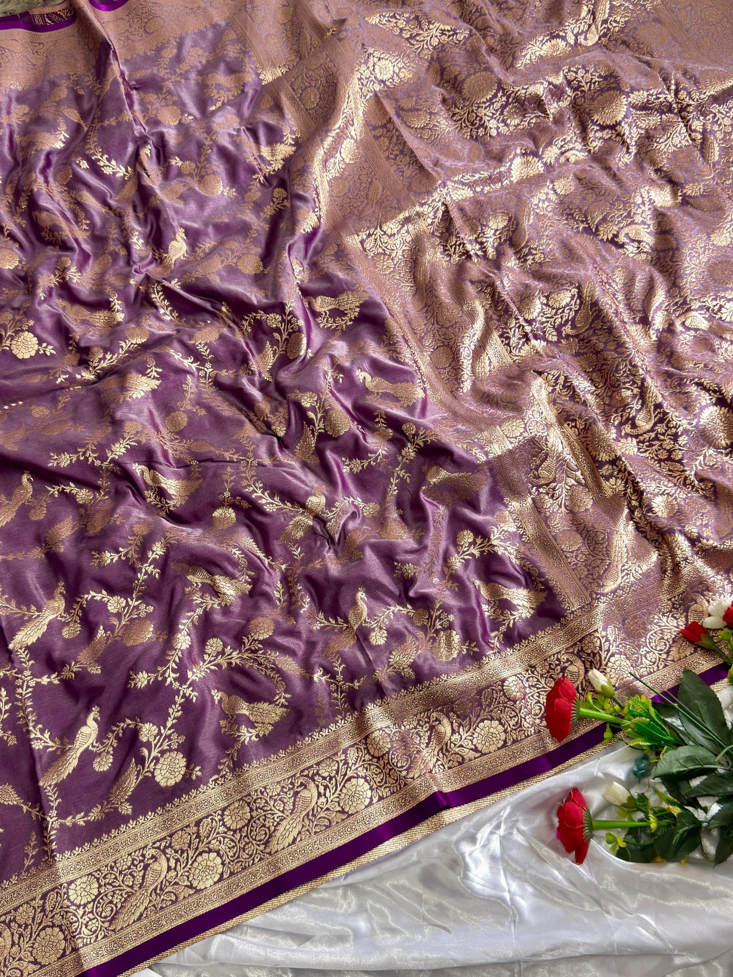 SA-5116 SOFT SILK FABRIC SAREE WITH HEAVY JHAL WORK DESIGN WITH HEAVY RICH ZARI WOVEN DESIGNER BORDER AND ALL-OVER GOLDEN ZARI FLORAL & PEACOCK DESIGN WITH BLOUSE