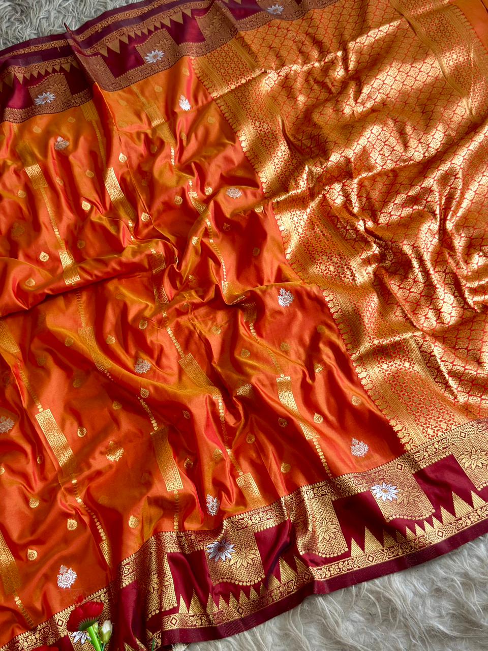 SA-5117 SOFT SILK FABRIC SAREE WITH CONTRAST ROYAL BLUE HEAVY DESIGNER ZARI BORDER WITH RICH ALL-OVER GOLD ZARI WOVEN PALLU WITH ELEGANT ZARI STRIPES WITH BUTTI WORK WITH BLOUSE