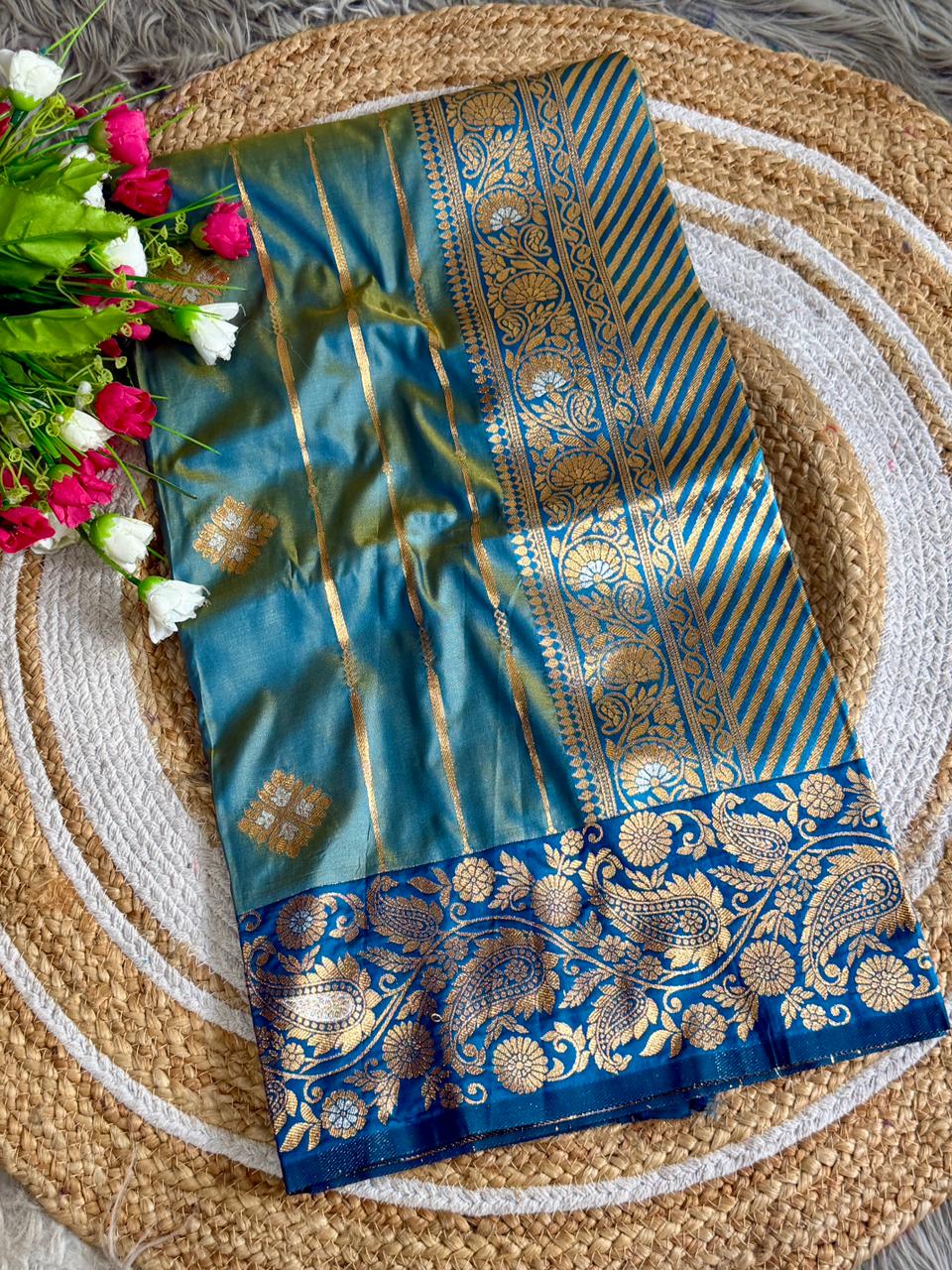 SA-5118 SOFT SILK FABRIC SAREE WITH RICH GOLD ZARI WOVEN WITH ELEGANT BUTTI WITH VERTICAL ZARI STRIPES AND HEAVY CONTRAST BLUE PAISLEY & FLORAL ZARI BORDER