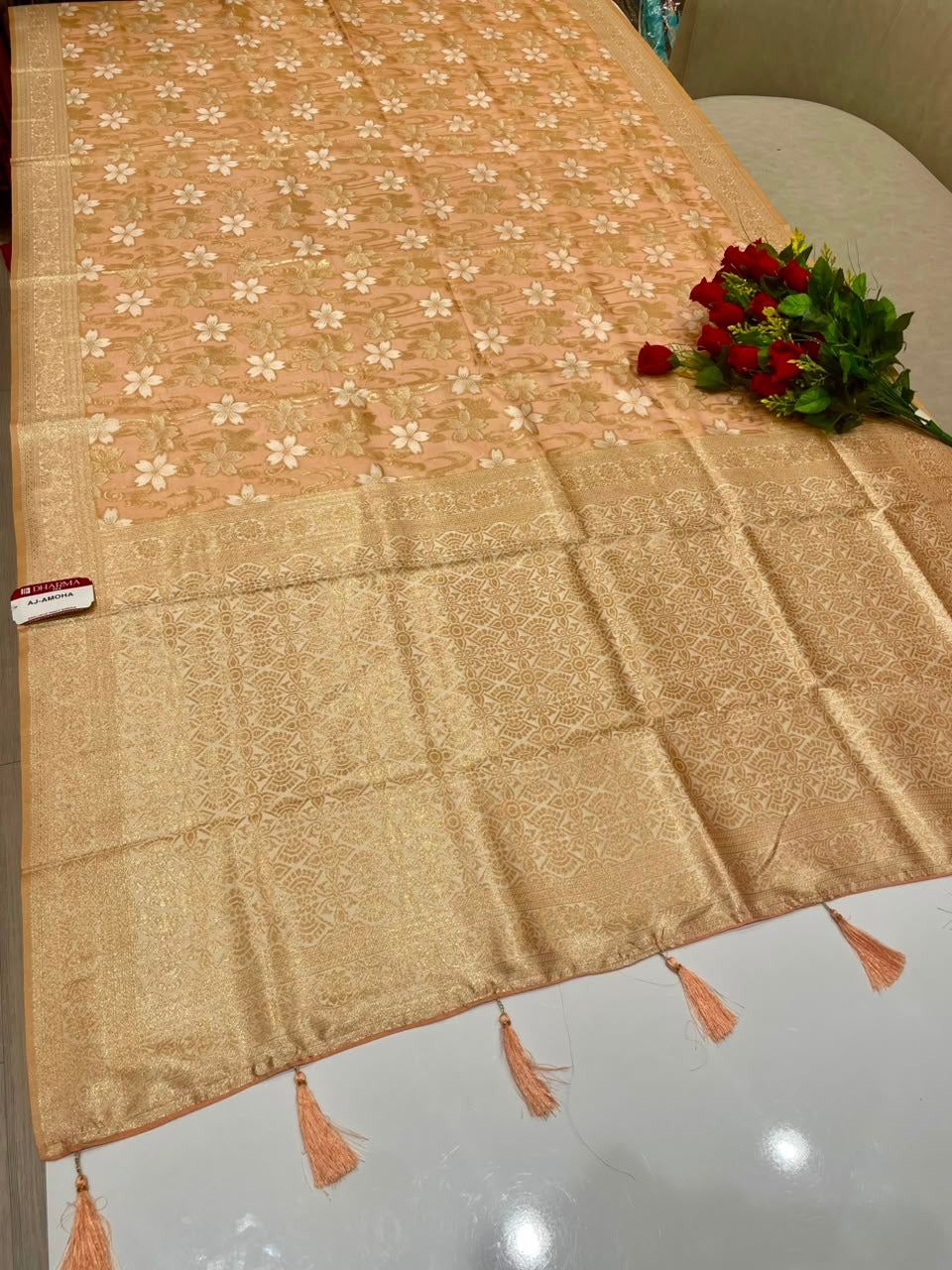 AJ-AMOHA  INDIANA SILK FABRIC SAREE WITH RICH PALLU DESIGN WITH BEAUTIFUL FLORAL PRINT DESIGN ALL OVER ON SAREE WITH PIPING AND LATKAN WITH BLOUSE