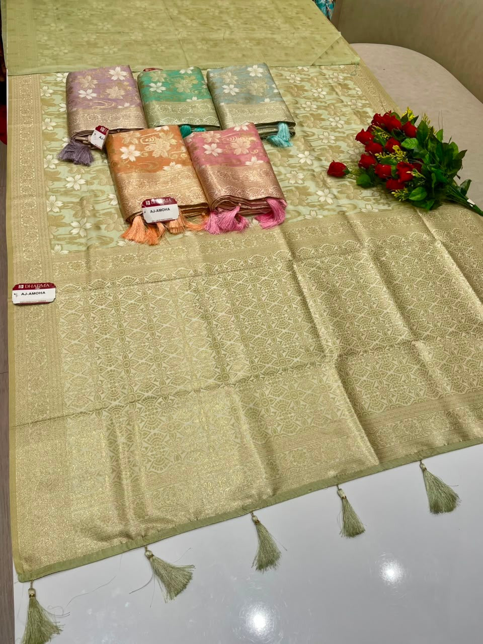 AJ-AMOHA  INDIANA SILK FABRIC SAREE WITH RICH PALLU DESIGN WITH BEAUTIFUL FLORAL PRINT DESIGN ALL OVER ON SAREE WITH PIPING AND LATKAN WITH BLOUSE