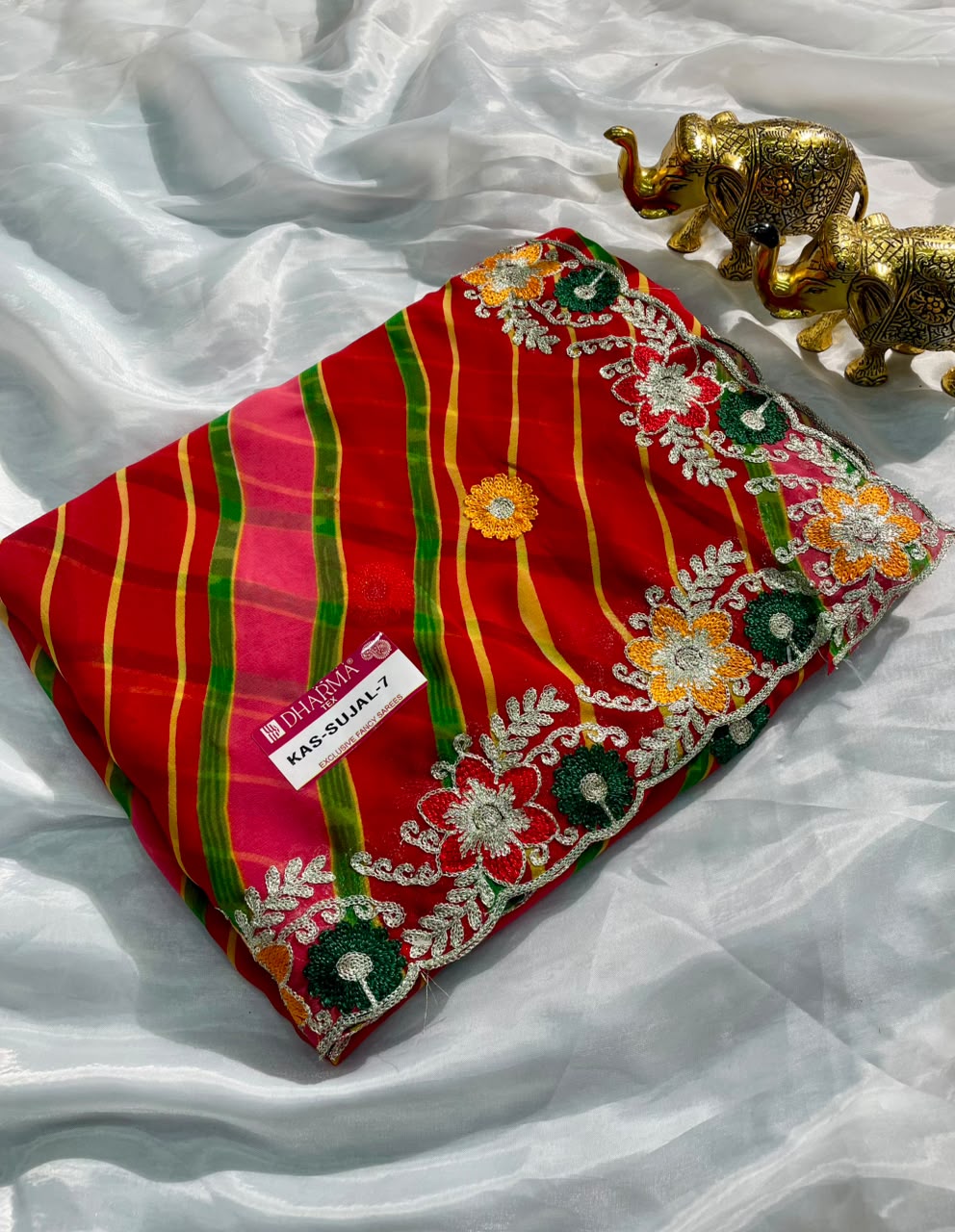 KAS-SUJAL-7   WEIGHTLESS FABRIC SAREE WITH LEHARIYA DESIGN WITH BEAUTIFUL FLORAL DESIGN WITH EMBROIDERY WORK WITH BLOUSE