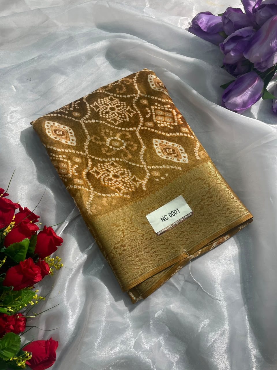 NC-0001  MARSHMALLOW PADDING FABRIC SAREE WITH WITH BEAUTIFUL FLORAL DESIGN ALL OVER ON SAREE WITH JACAURD BORDER WITH BLOUSE