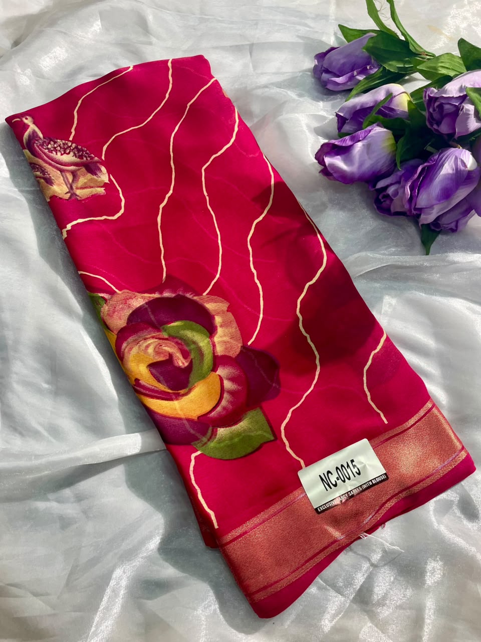 NC-0015 MARSHMALLOW JACUQARD FABRIC SAREE WITH BEAUTIFUL FLORAL DESIGN ON SAREE WITH  BLOUSE