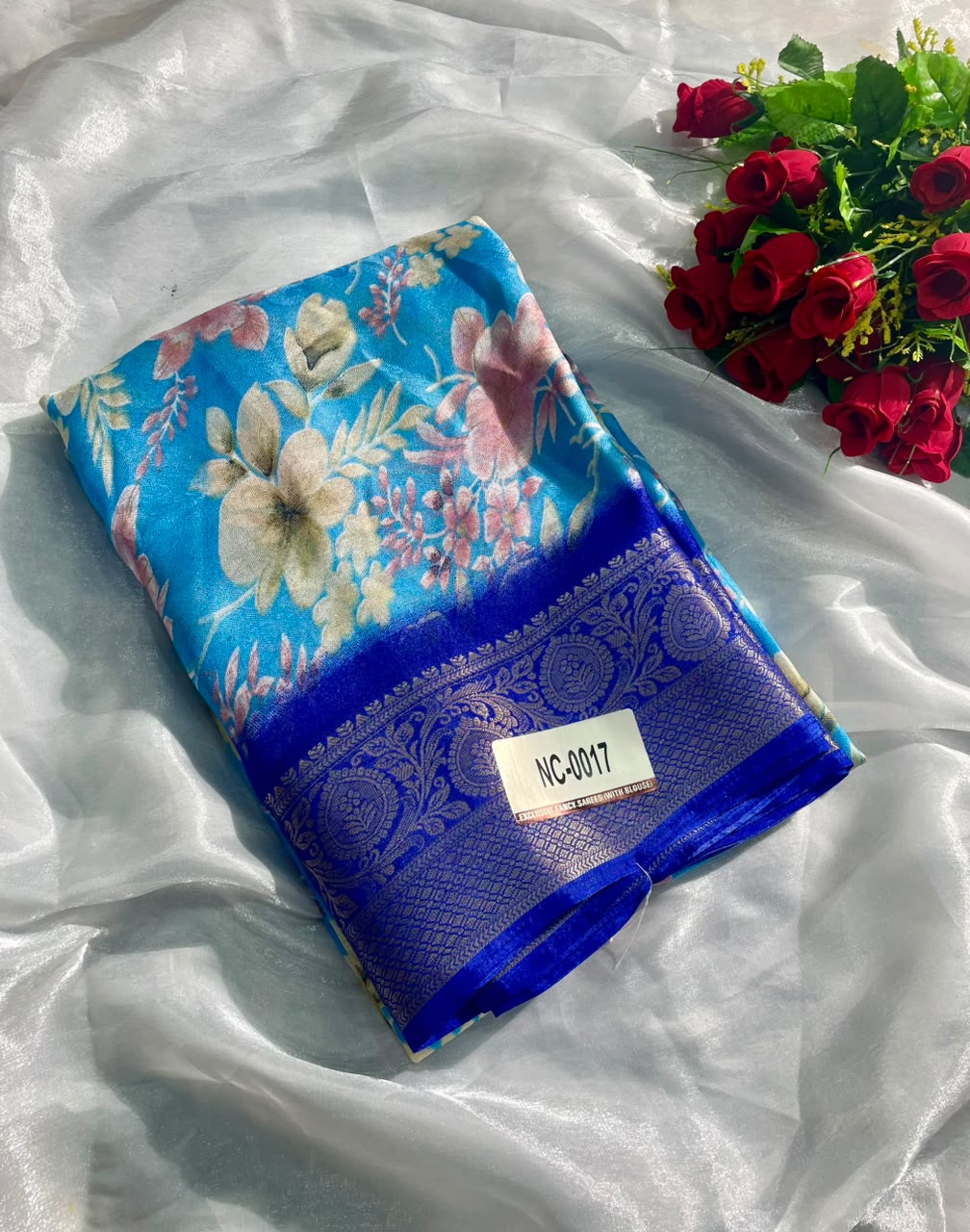 NC-0017 MARSHMALLOW JACUARD FABRIC SAREE WITH RICH PALLU DESIGN WITH BEAUTIFUL FLORAL DESIGN ALL OVER ON BODY WITH BLOUSE