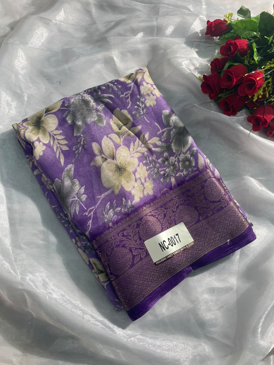 NC-0017 MARSHMALLOW JACUARD FABRIC SAREE WITH RICH PALLU DESIGN WITH BEAUTIFUL FLORAL DESIGN ALL OVER ON BODY WITH BLOUSE