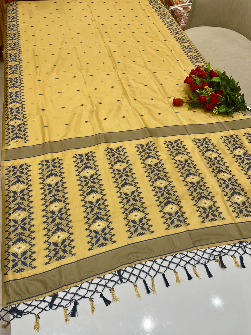 AJ-OJASVI FANCY FABRIC SAREE WITH RICH PALLU DESIGN WITH BEAUTIFUL DESIGN WITH PIPING WITH TASSELS WITH BLOUSE