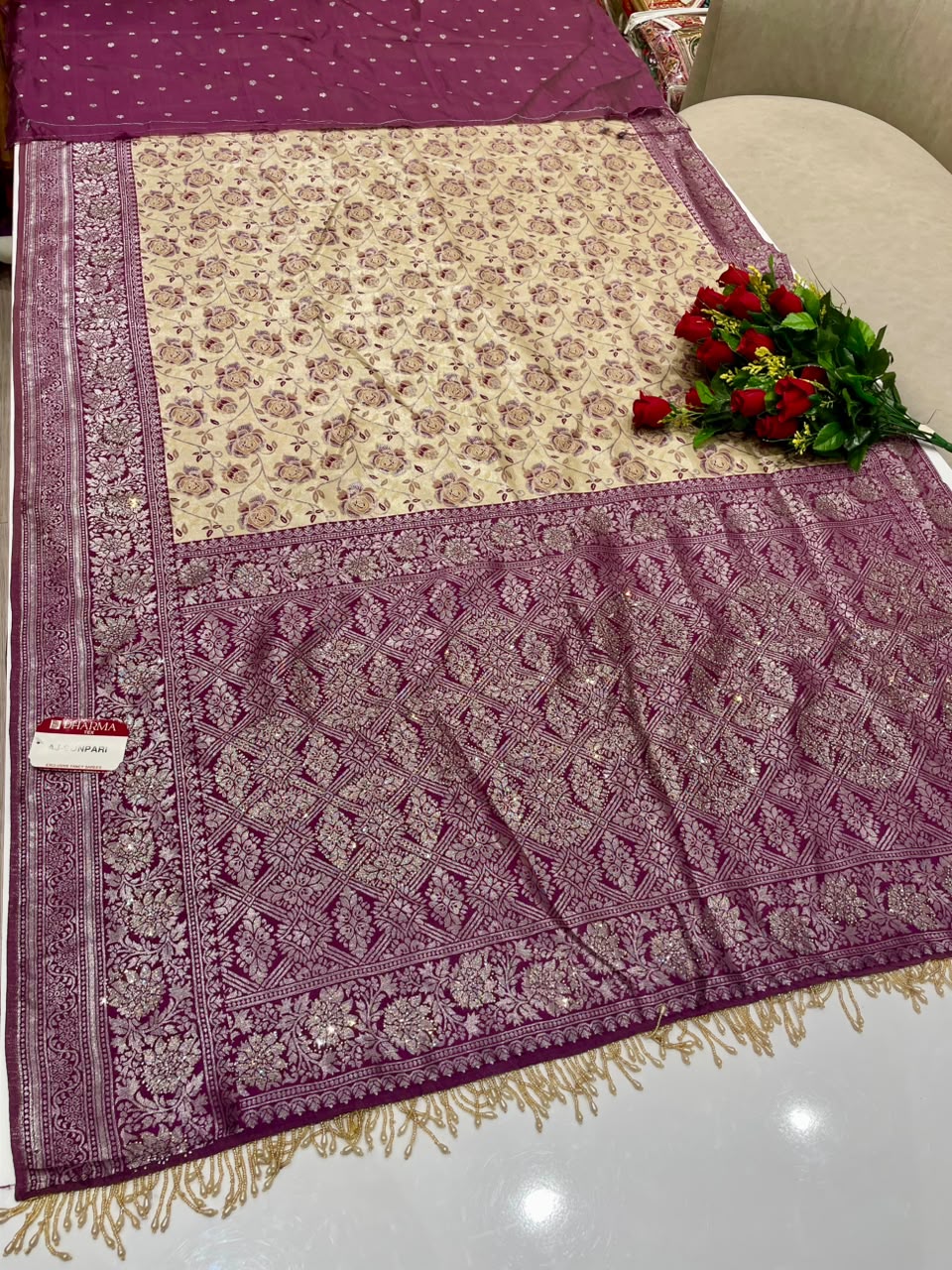 AJ-SONPARI FANCY FABRIC SAREE WITH HEAVY RICH PALLU DESIGN WITH HEAVY JHAL DESIGN ON BODY WITH PIPING AND BEAUTIFUL HEAVY TASSELS WITH BLOUSE