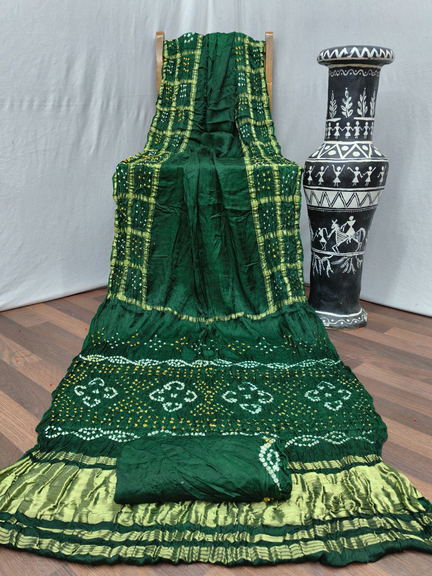 AJ-PURE-RADHIKA PURE BANDHANI SAREE WITH JAIPURI WORK AND VIRAL BANDHANI DESIGN  AND LAGNI PATTA WORK WITH  GOLDEN PIPING WITH BLOUSE