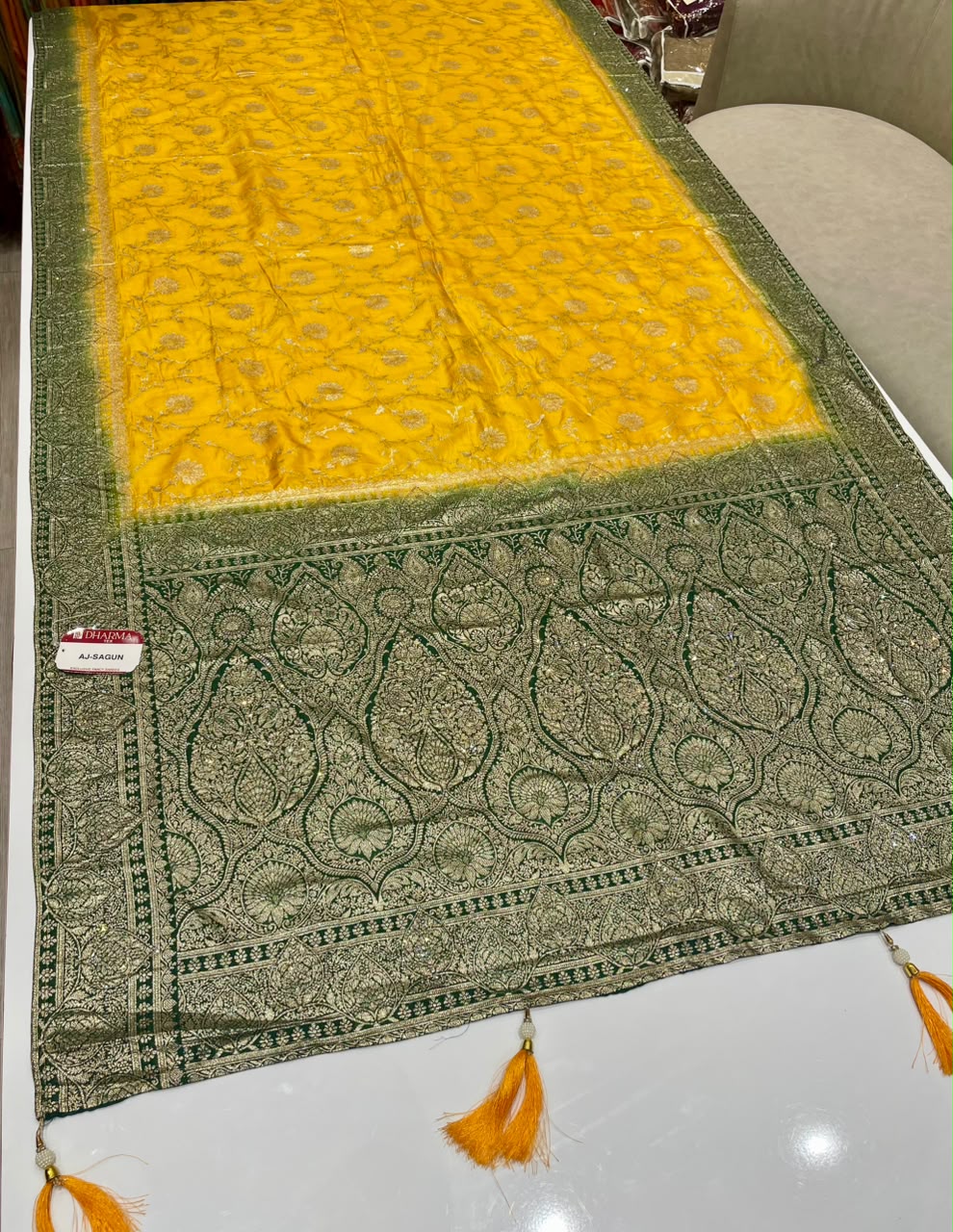 AJ-SHAGUN EUROPEAN DOLA SILK FABRIC SAREE WITH RICH PALLU DESIGN WITH HEAVY JHAL DESIGN ON SAREE WITH DIAMOND WORK WITH TASSELS WITH BLOUSE