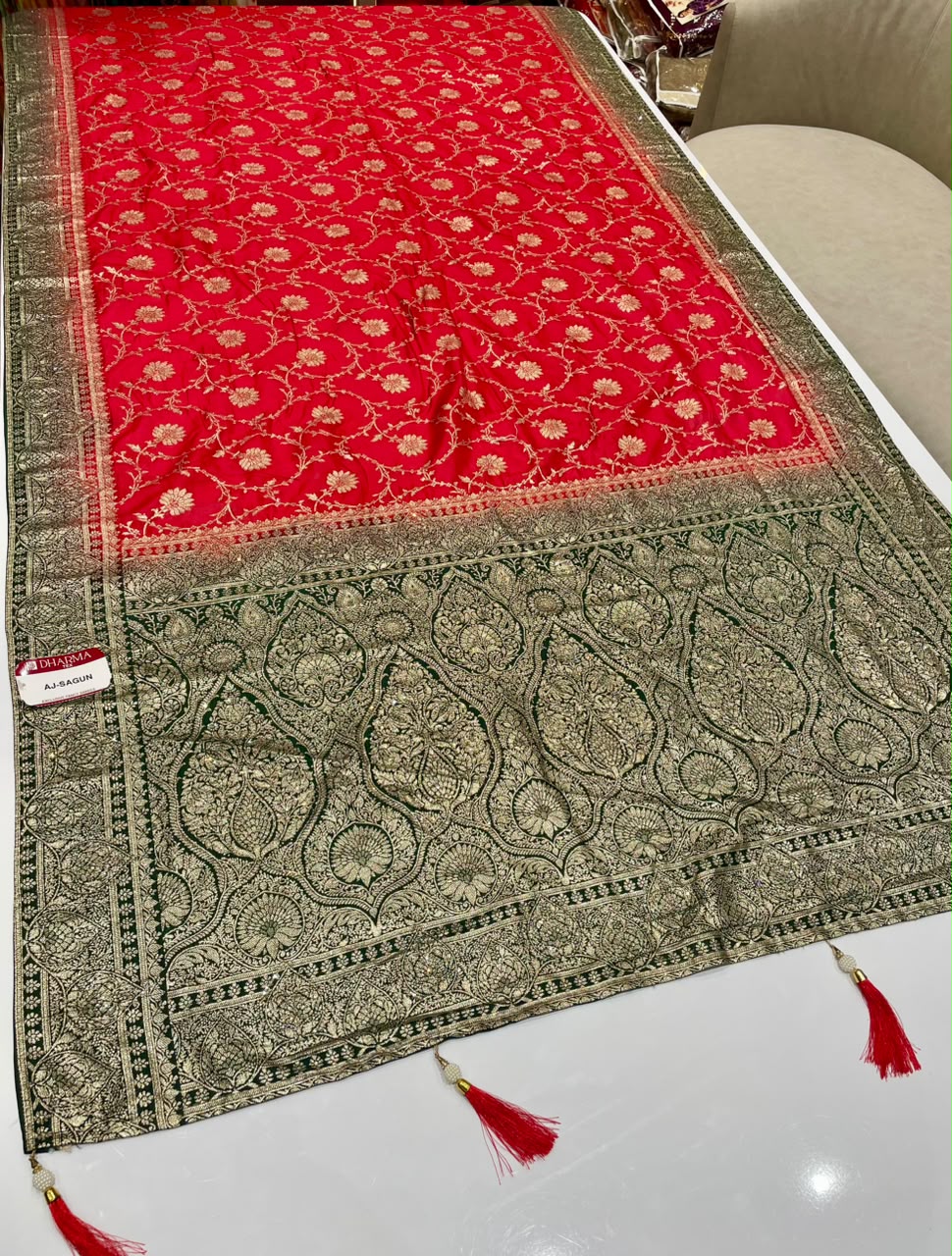 AJ-SHAGUN EUROPEAN DOLA SILK FABRIC SAREE WITH RICH PALLU DESIGN WITH HEAVY JHAL DESIGN ON SAREE WITH DIAMOND WORK WITH TASSELS WITH BLOUSE