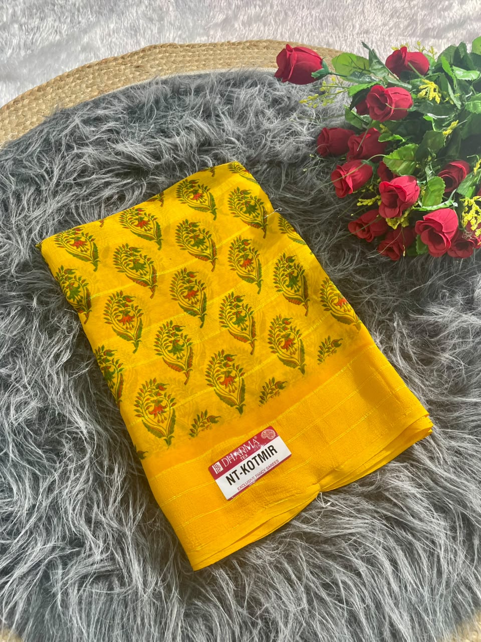 NT-KOTMIR WEIGHTLESS FABRIC SAREE WITH BEATIFUL DESIGN WITH FANCY PATTERN WITH PADDING DISCHARGES WORK WITH BLOUSE