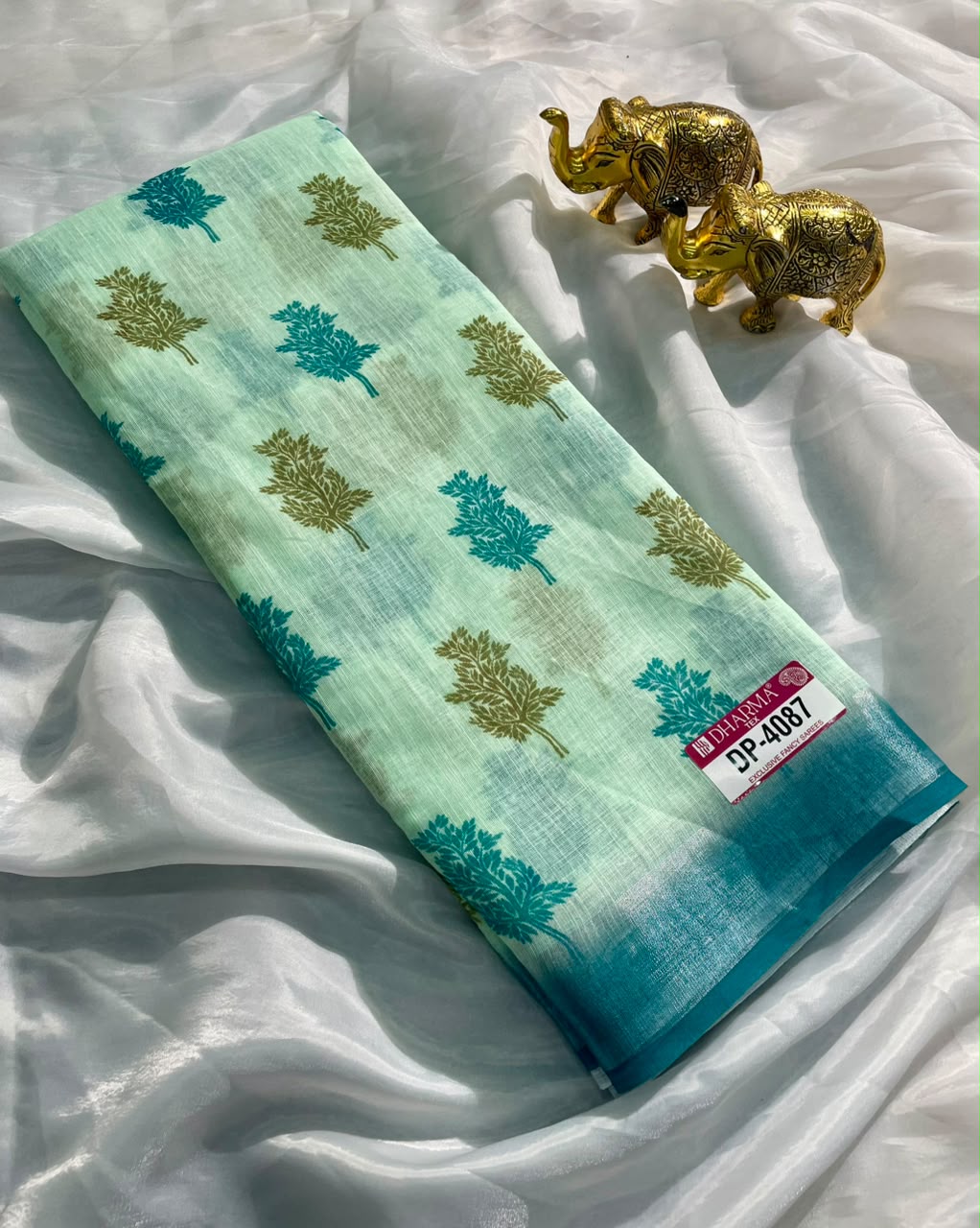 DP-4087  DULL MOSS FABRIC SAREE WITH RICH PALLU DESIGN WITH FLORAL DESIGN WITH BLOUSE