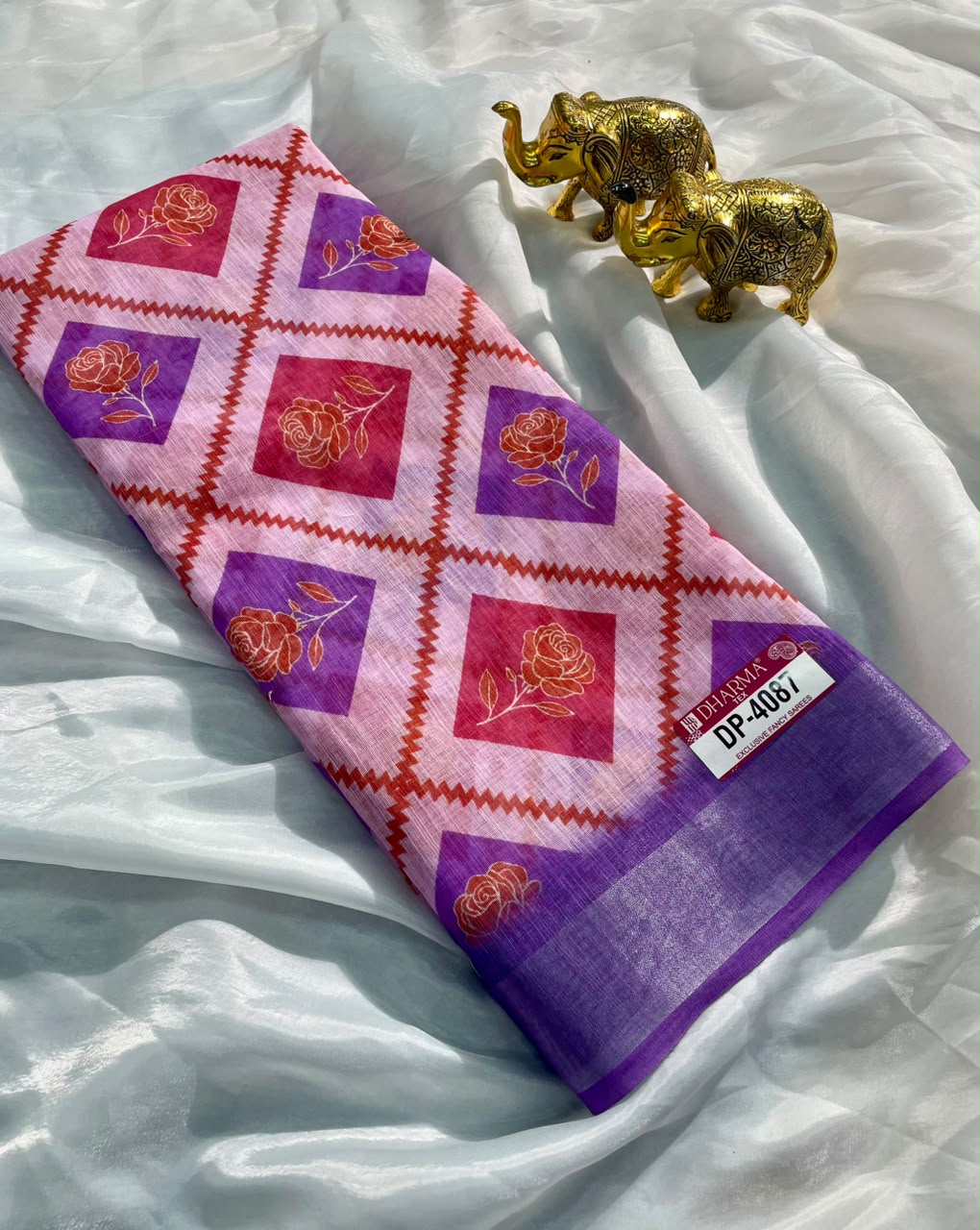DP-4087  DULL MOSS FABRIC SAREE WITH RICH PALLU DESIGN WITH FLORAL DESIGN WITH BLOUSE