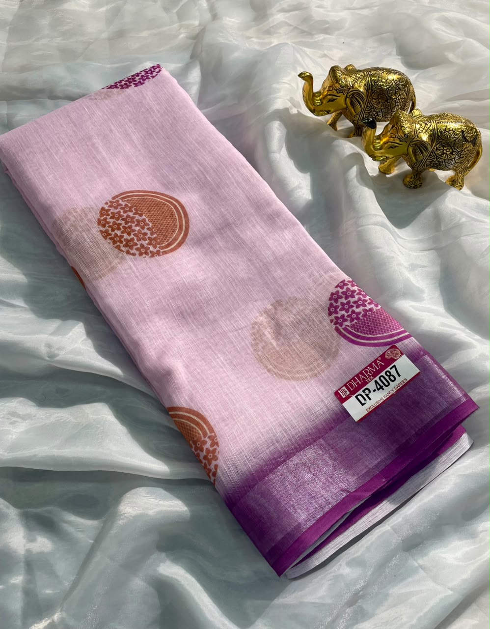 DP-4087  DULL MOSS FABRIC SAREE WITH RICH PALLU DESIGN WITH FLORAL DESIGN WITH BLOUSE
