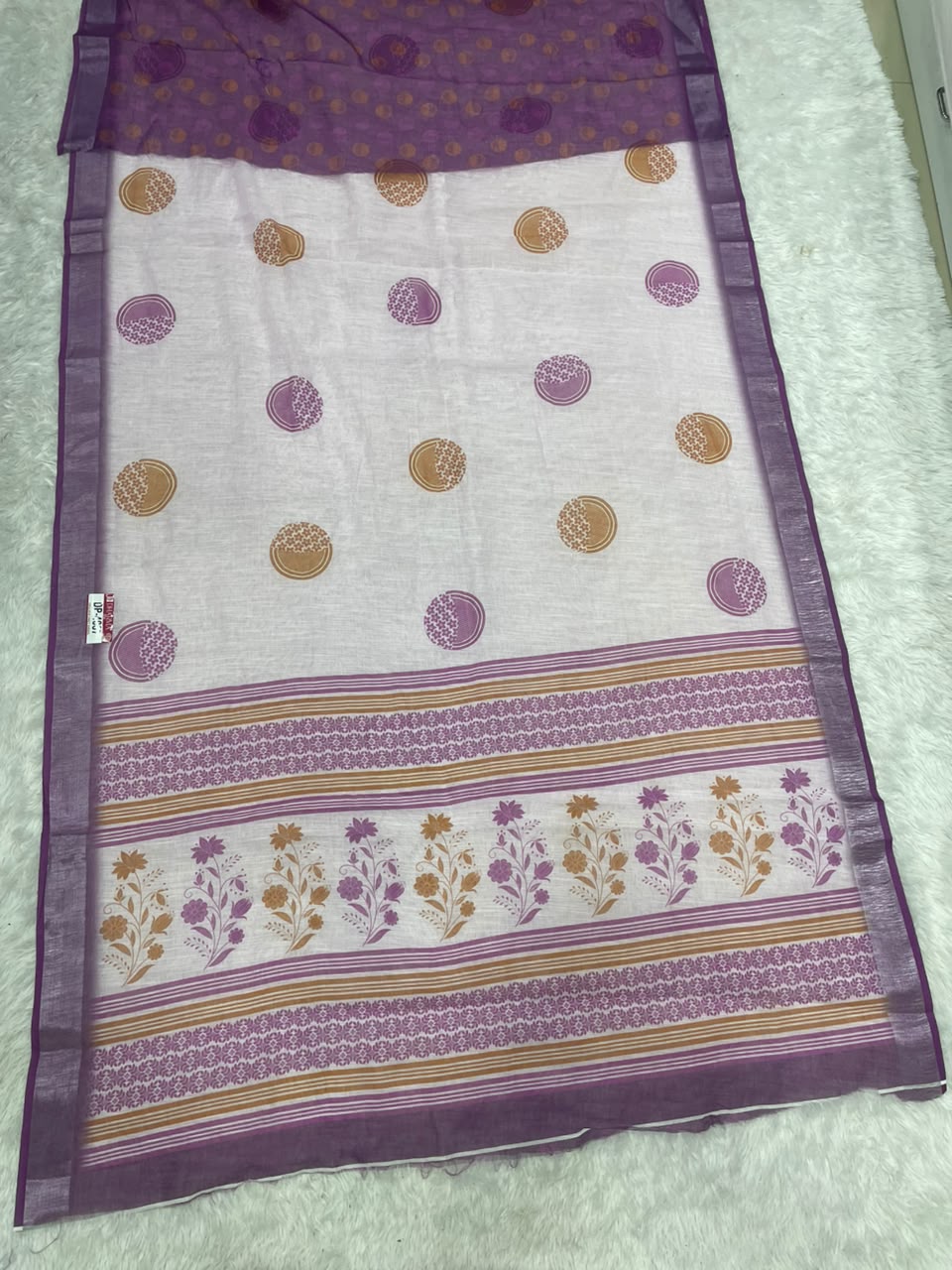 DP-4087  DULL MOSS FABRIC SAREE WITH RICH PALLU DESIGN WITH FLORAL DESIGN WITH BLOUSE