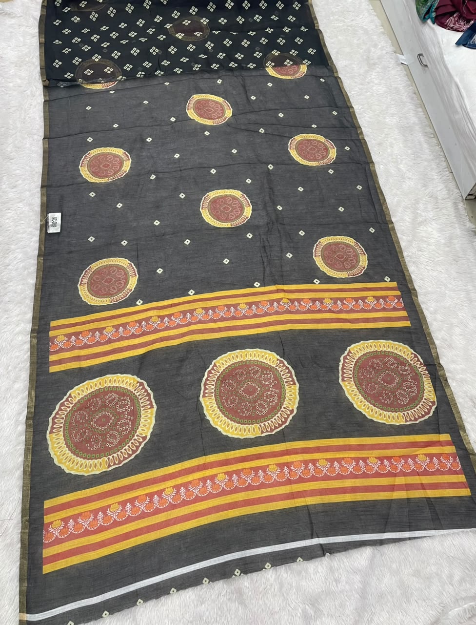 NC-0006 LINEN DIGITAL FABRIC SAREE WITH BEAUTIFUL DIFFRENT DESIGN WITH CATLOG DESIGN WITH BLOUSSE