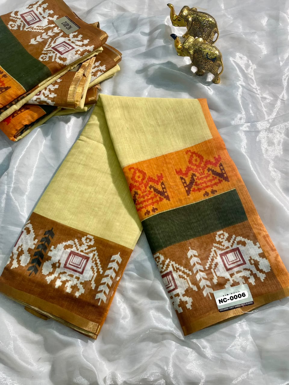 NC-0006 LINEN DIGITAL FABRIC SAREE WITH BEAUTIFUL DIFFRENT DESIGN WITH CATLOG DESIGN WITH BLOUSSE