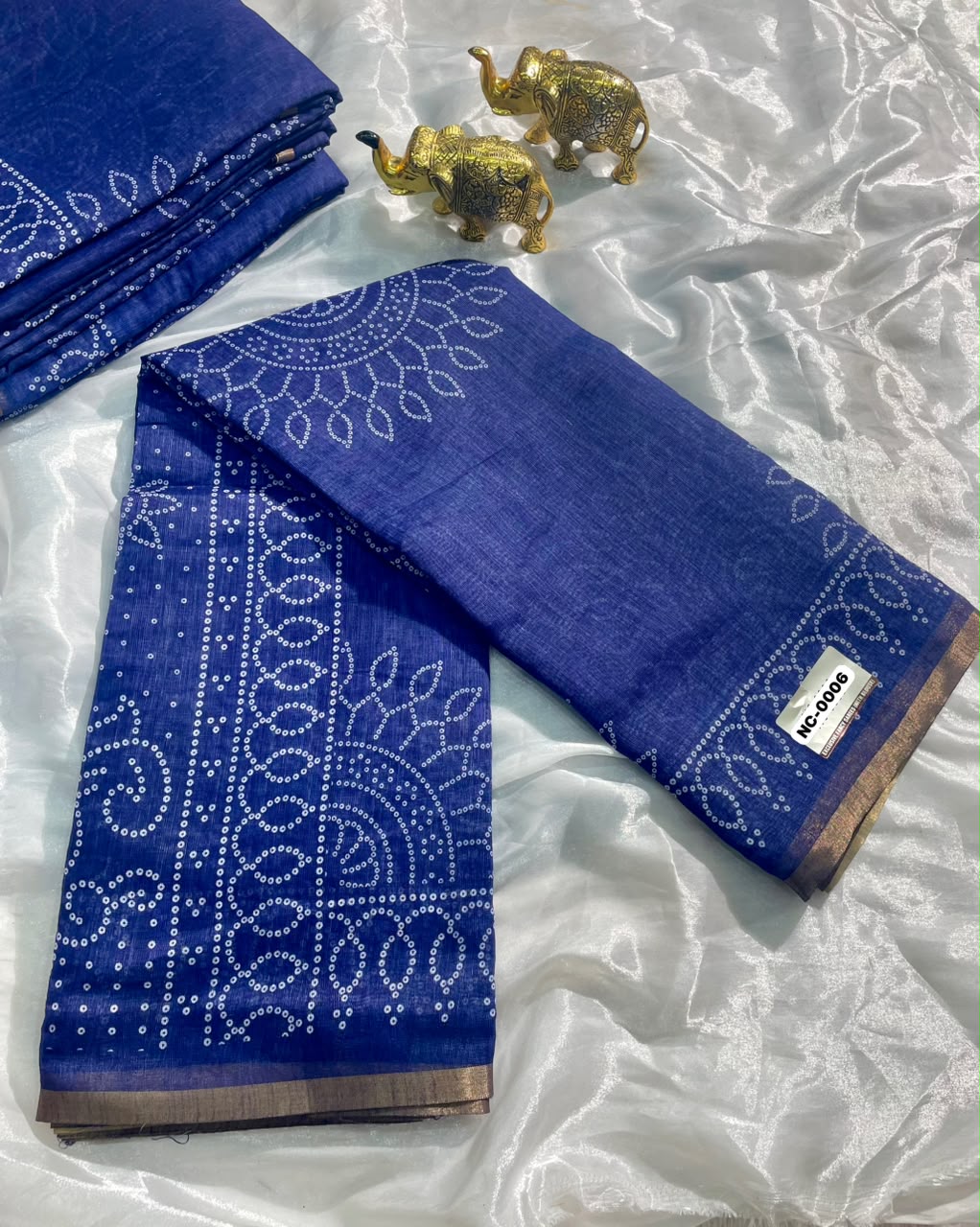 NC-0006 LINEN DIGITAL FABRIC SAREE WITH BEAUTIFUL DIFFRENT DESIGN WITH CATLOG DESIGN WITH BLOUSSE