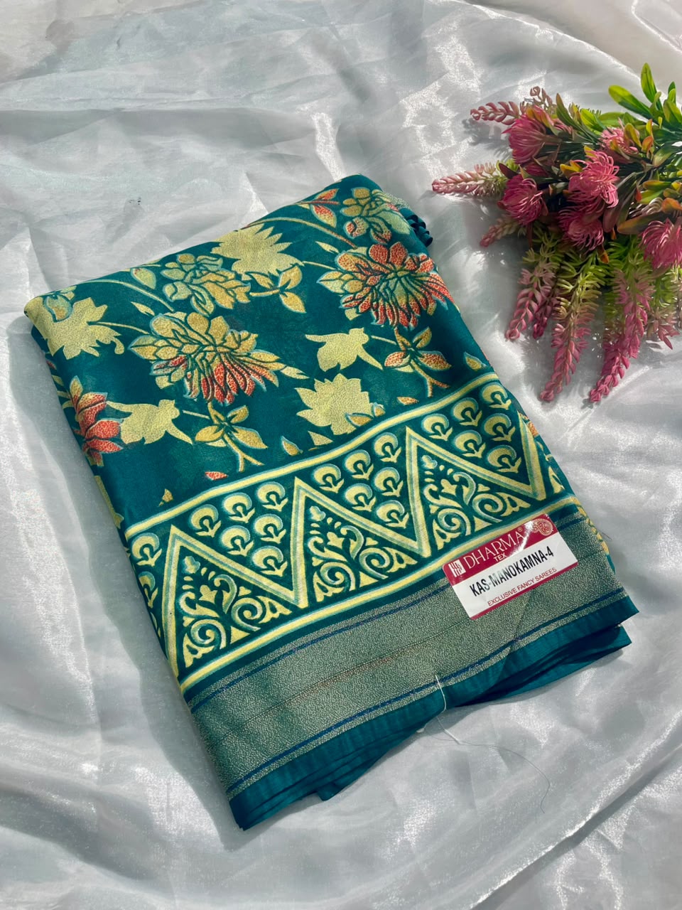 KAS-MANOKAMNA-4 PREMIUM VISKOS PATTA SAREE FEATURING AN ELEGANT FLORAL PRINT WITH A BEAUTIFUL DESIGNER BORDER WITH BEAUTIFUL BLOUSE